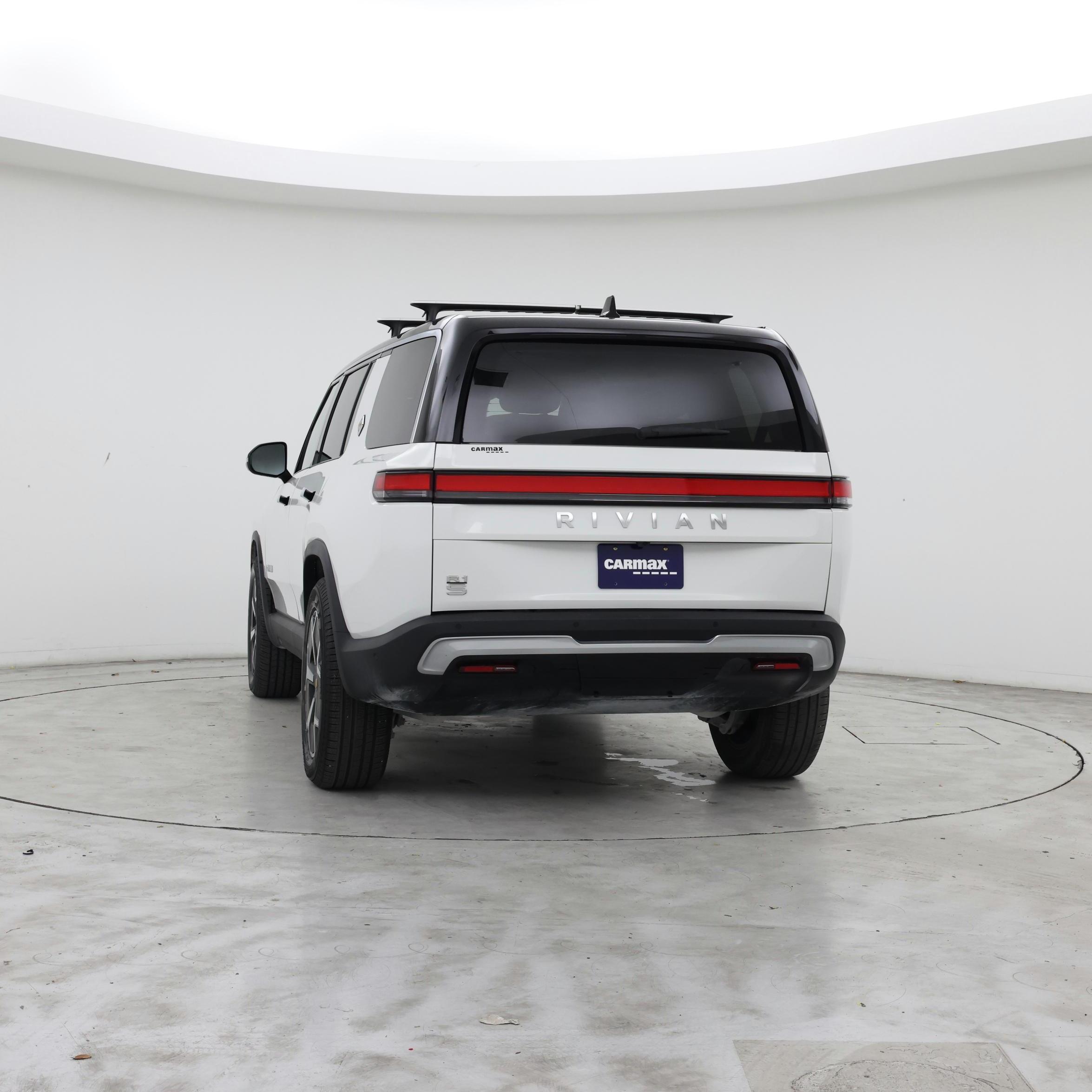 Thumbnail: 2024 Rivian R1S - 6