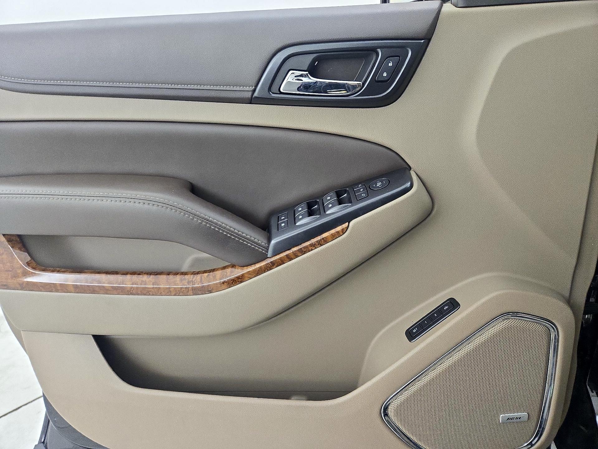 Thumbnail: 2015 Chevrolet Tahoe - 12