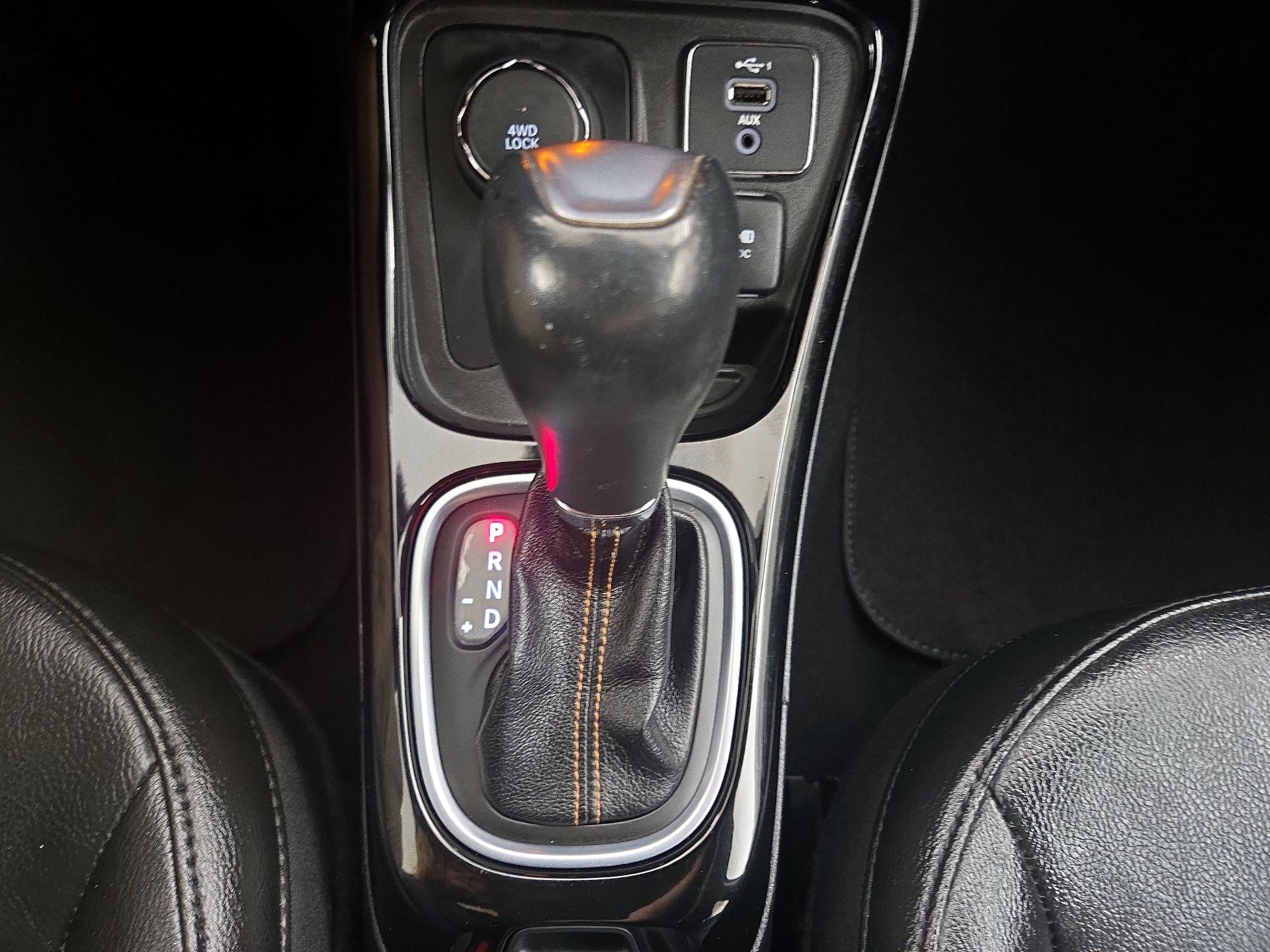 Thumbnail: 2021 Jeep Compass - 17