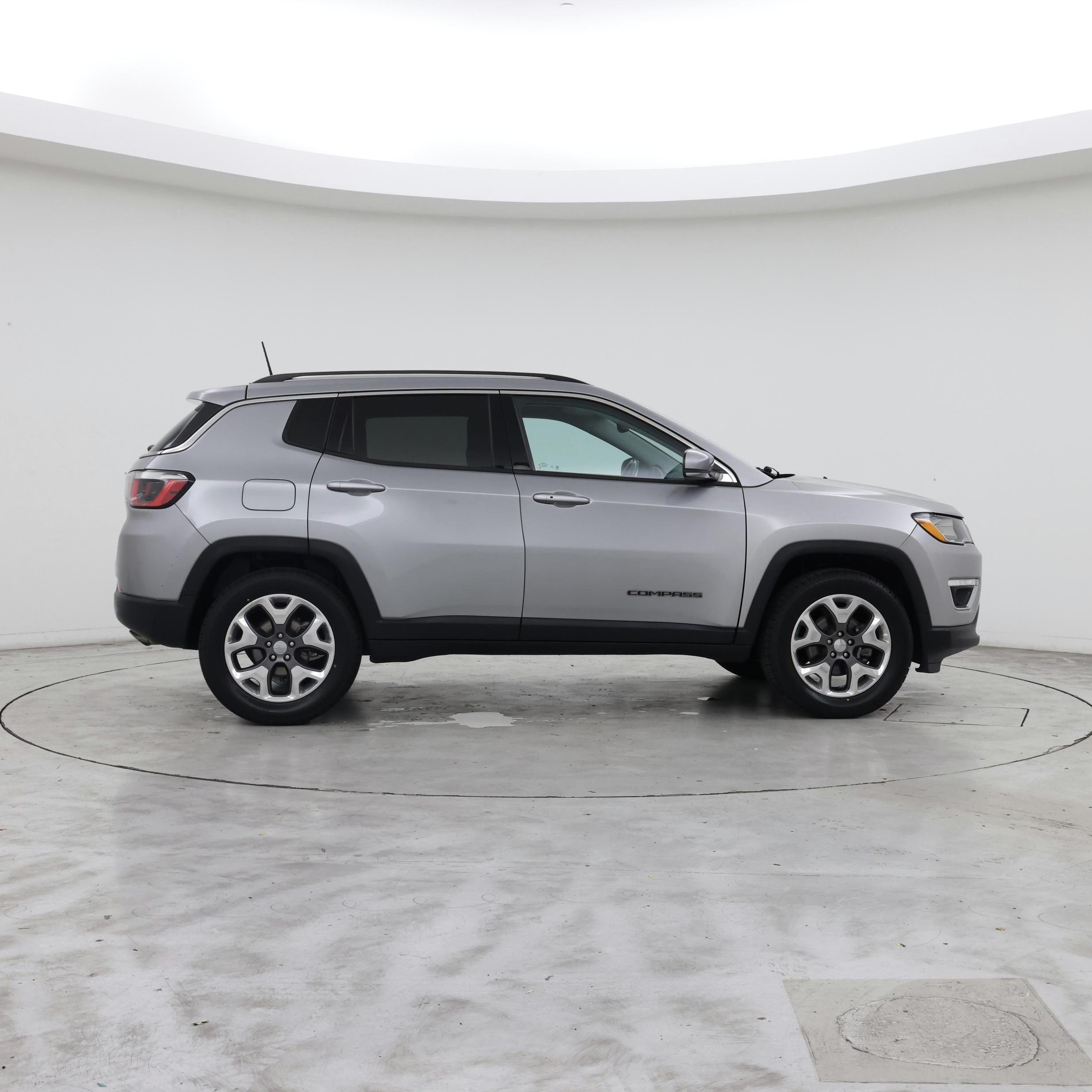 Thumbnail: 2021 Jeep Compass - 7