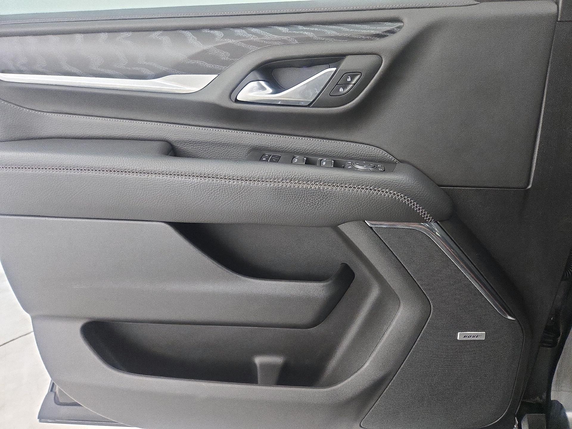 Thumbnail: 2023 GMC Yukon - 12