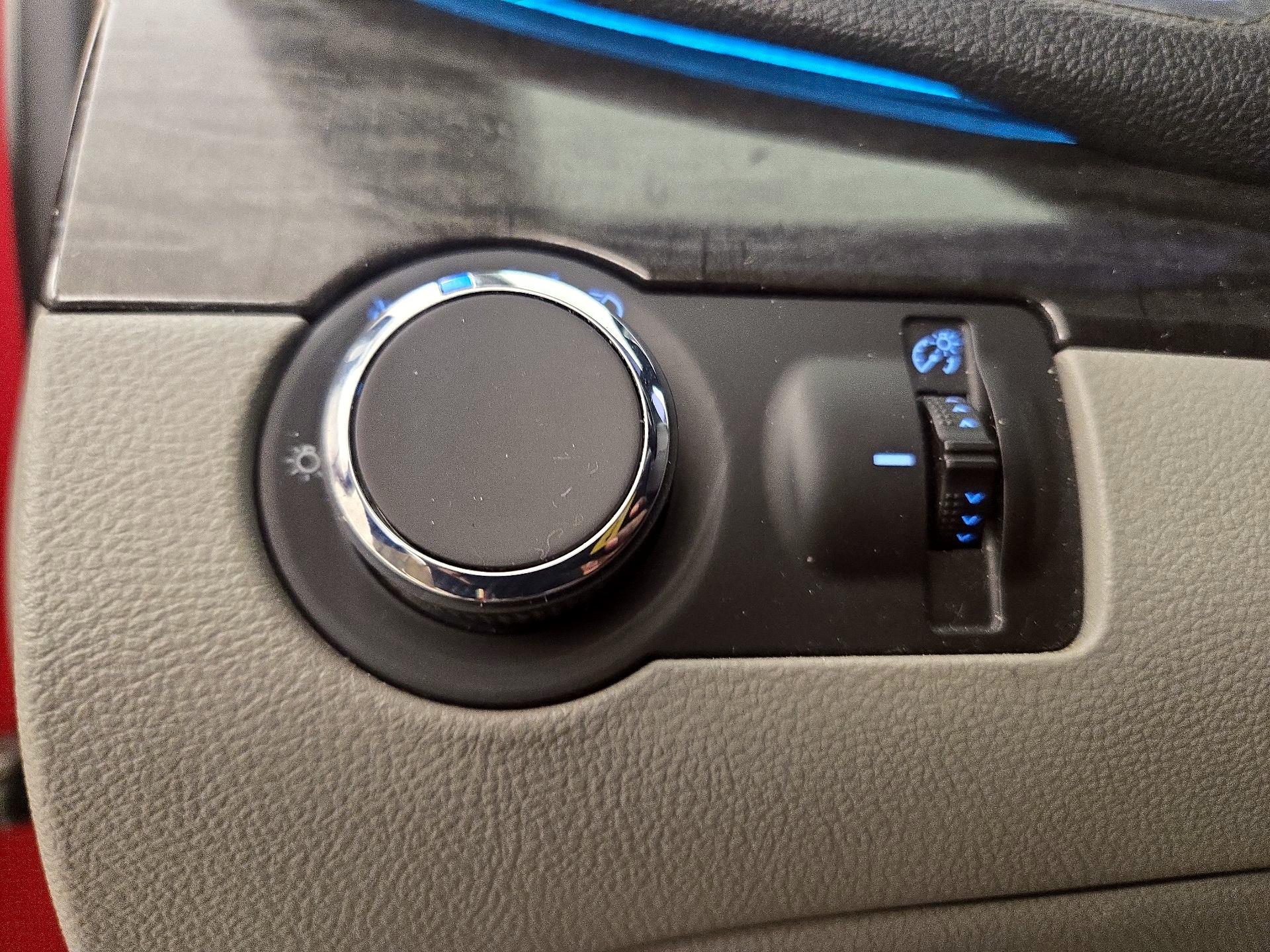 Thumbnail: 2015 Buick Encore - 13