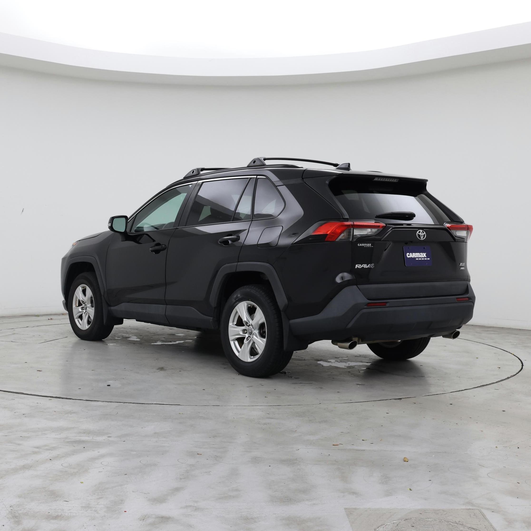 Thumbnail: 2021 Toyota RAV4 - 2