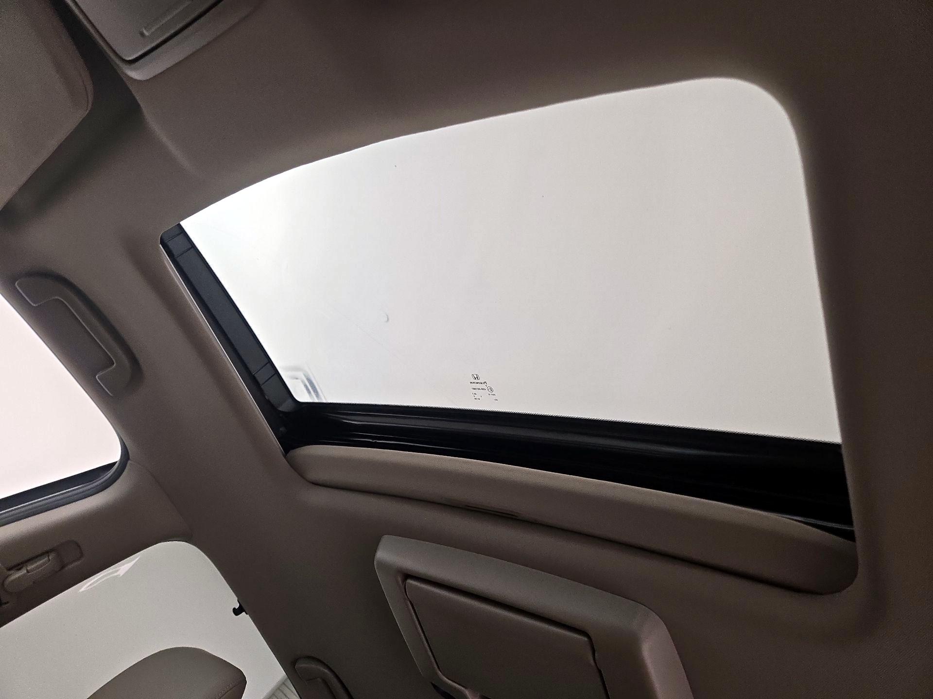 Thumbnail: 2020 Honda Pilot - 20