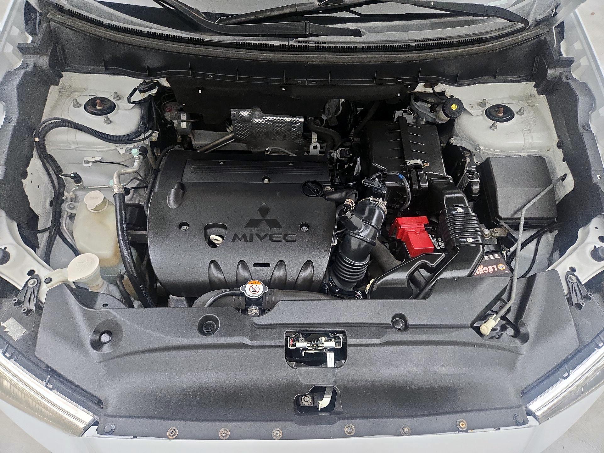 Thumbnail: 2015 Mitsubishi Outlander Sport - 20