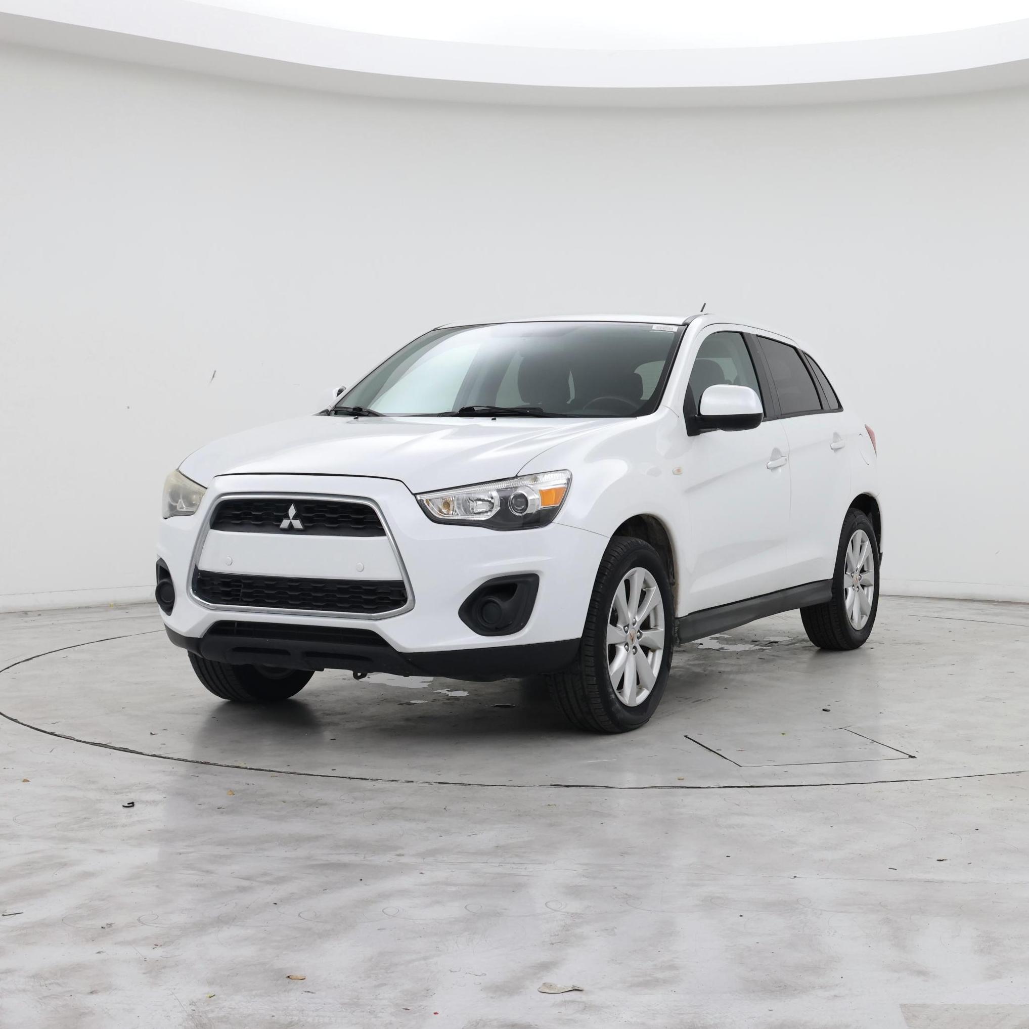 Thumbnail: 2015 Mitsubishi Outlander Sport - 4