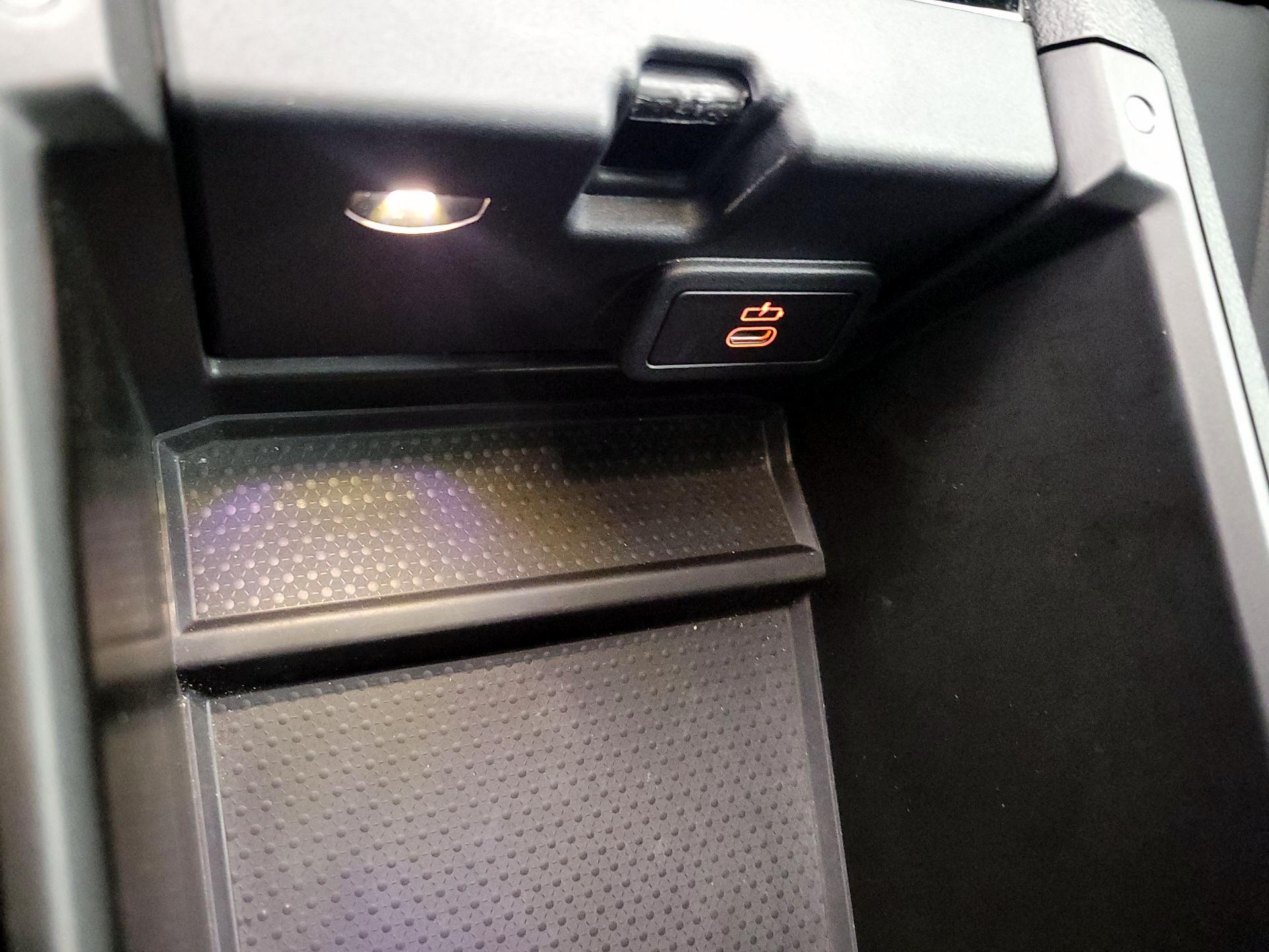 Thumbnail: 2023 BMW 3 Series - 19