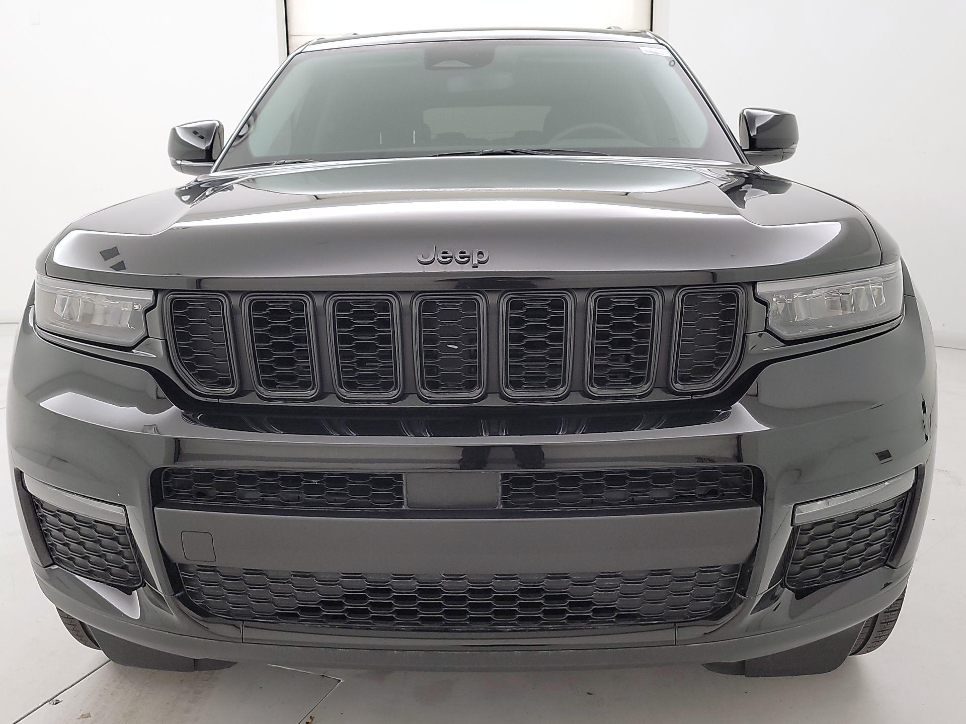 Thumbnail: 2023 Jeep Grand Cherokee L - 2