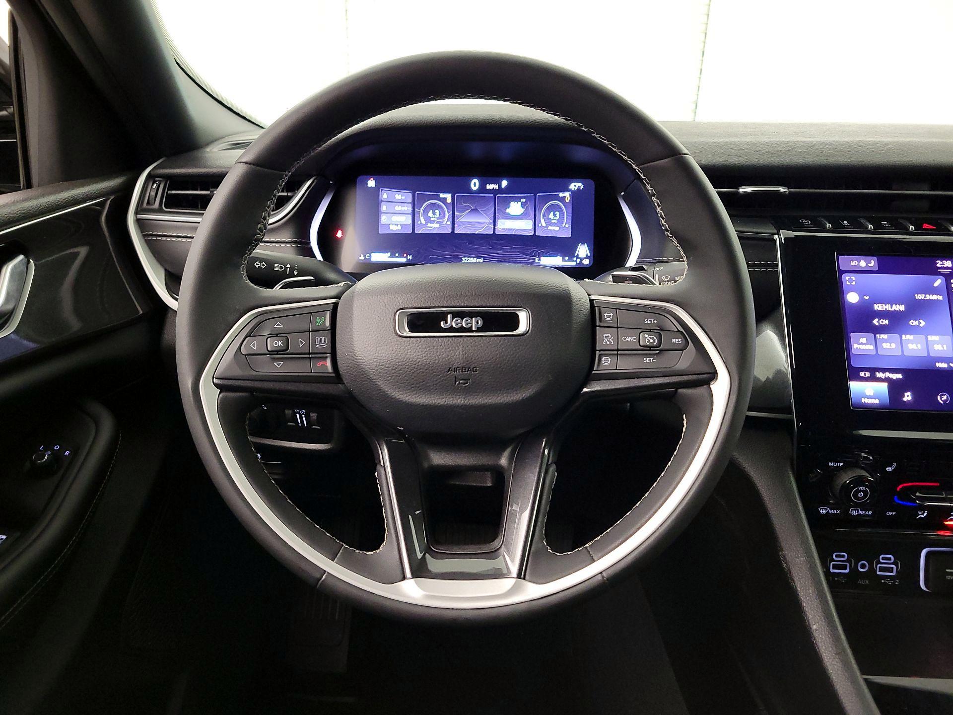 Thumbnail: 2023 Jeep Grand Cherokee L - 10