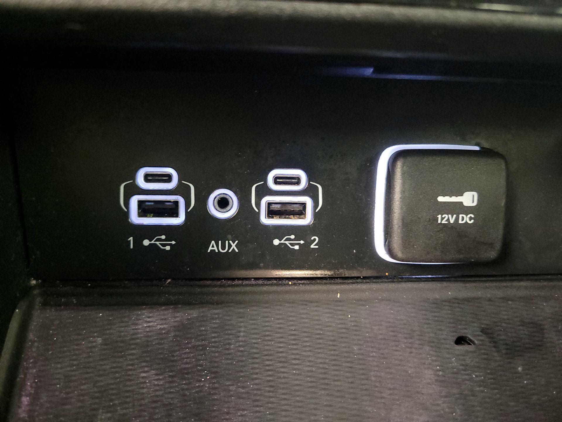 Thumbnail: 2023 Jeep Grand Cherokee L - 18