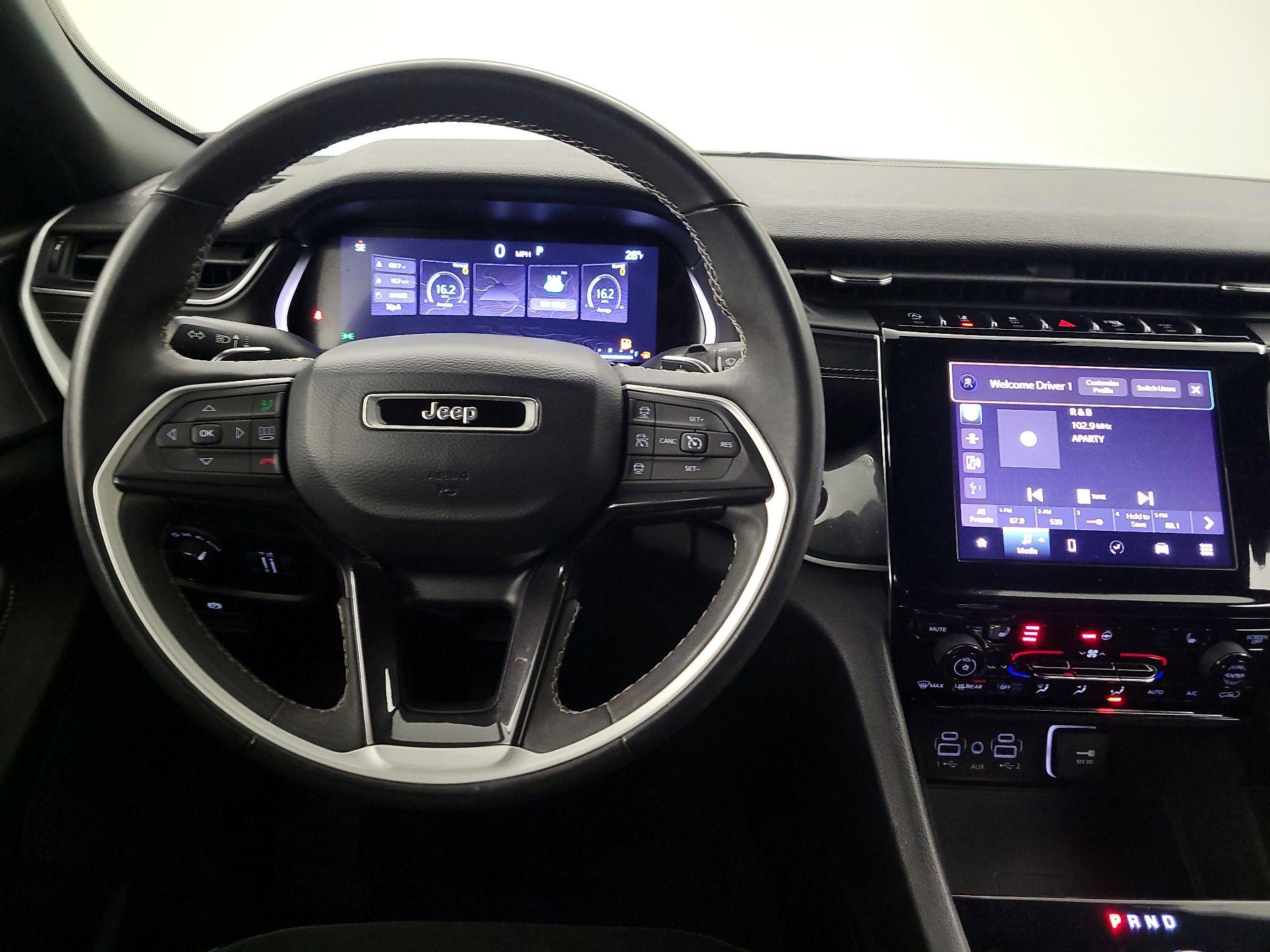 Thumbnail: 2023 Jeep Grand Cherokee L - 10