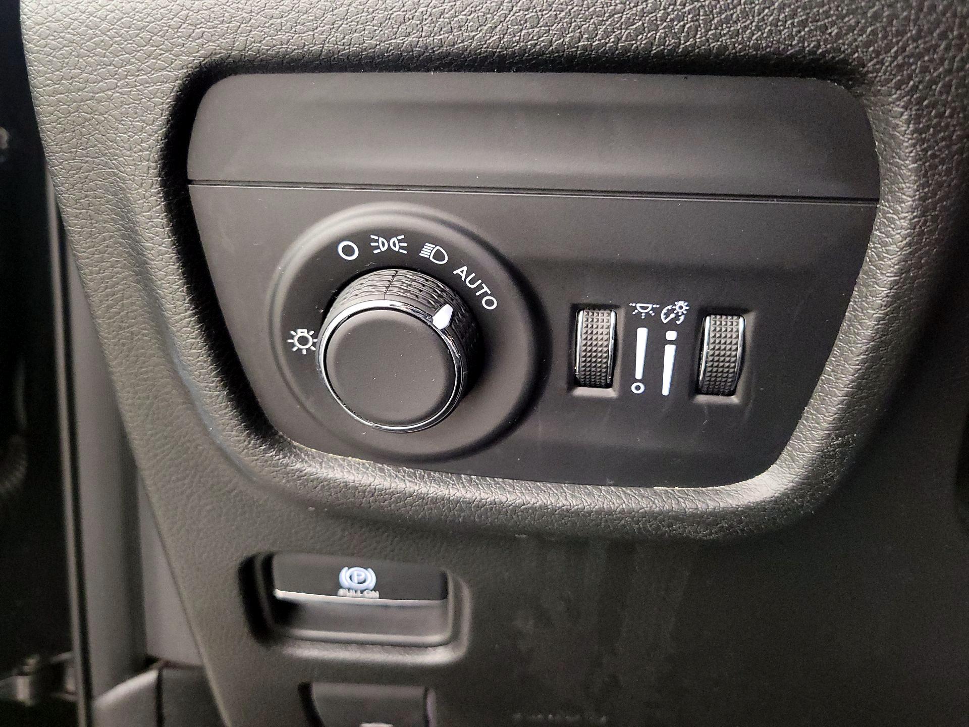 Thumbnail: 2023 Jeep Grand Cherokee L - 13