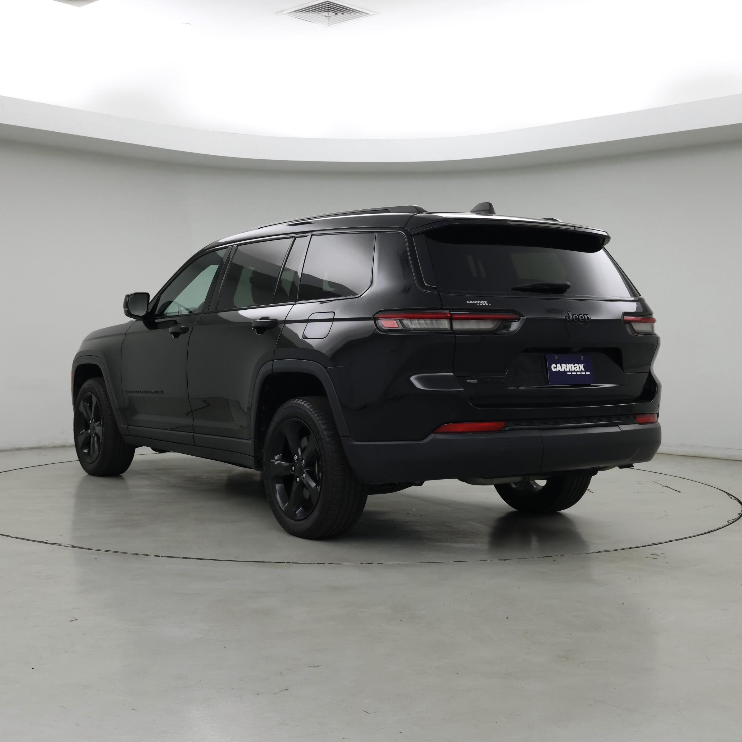 Thumbnail: 2023 Jeep Grand Cherokee L - 2