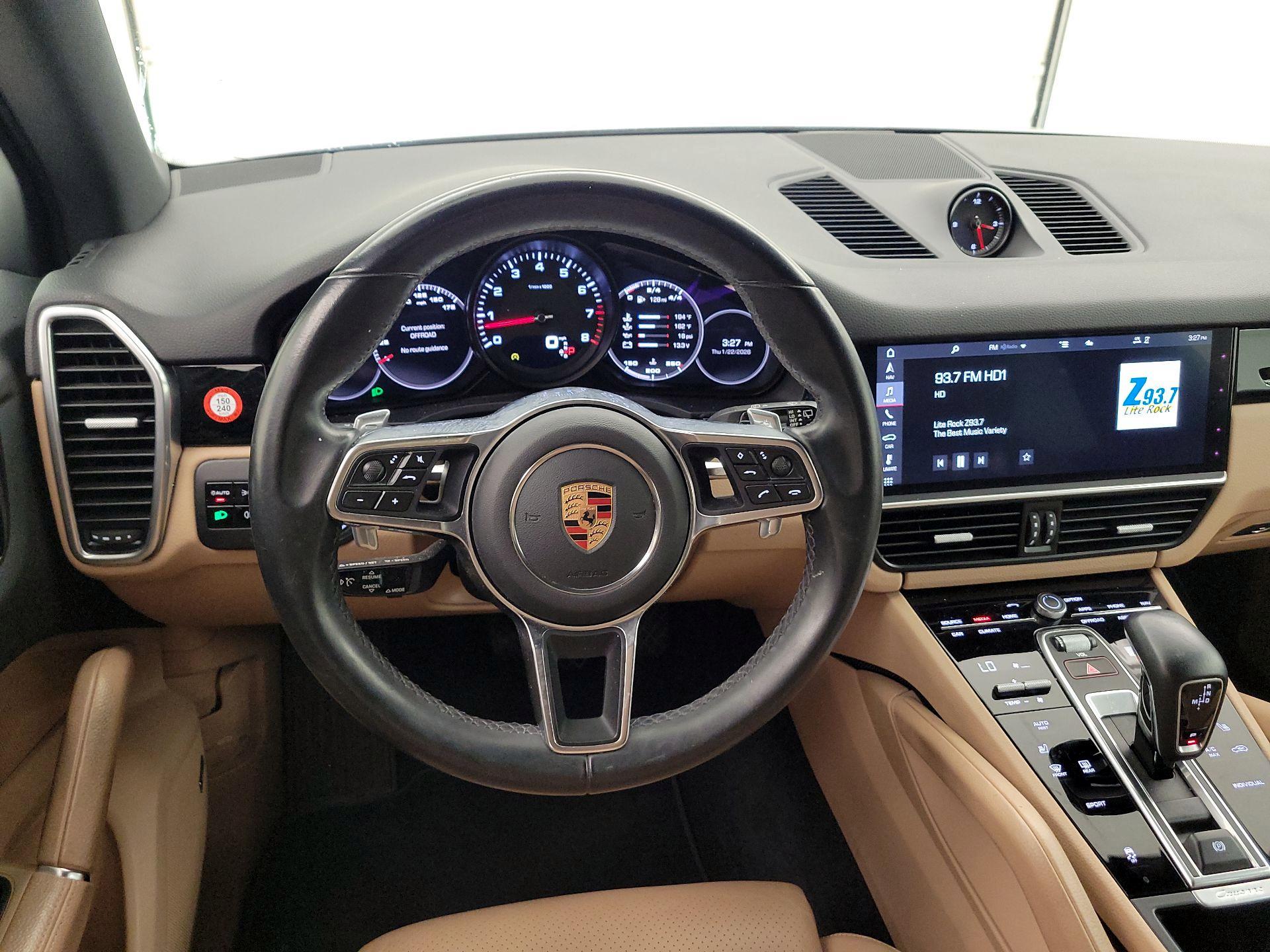 Thumbnail: 2020 Porsche Cayenne - 10