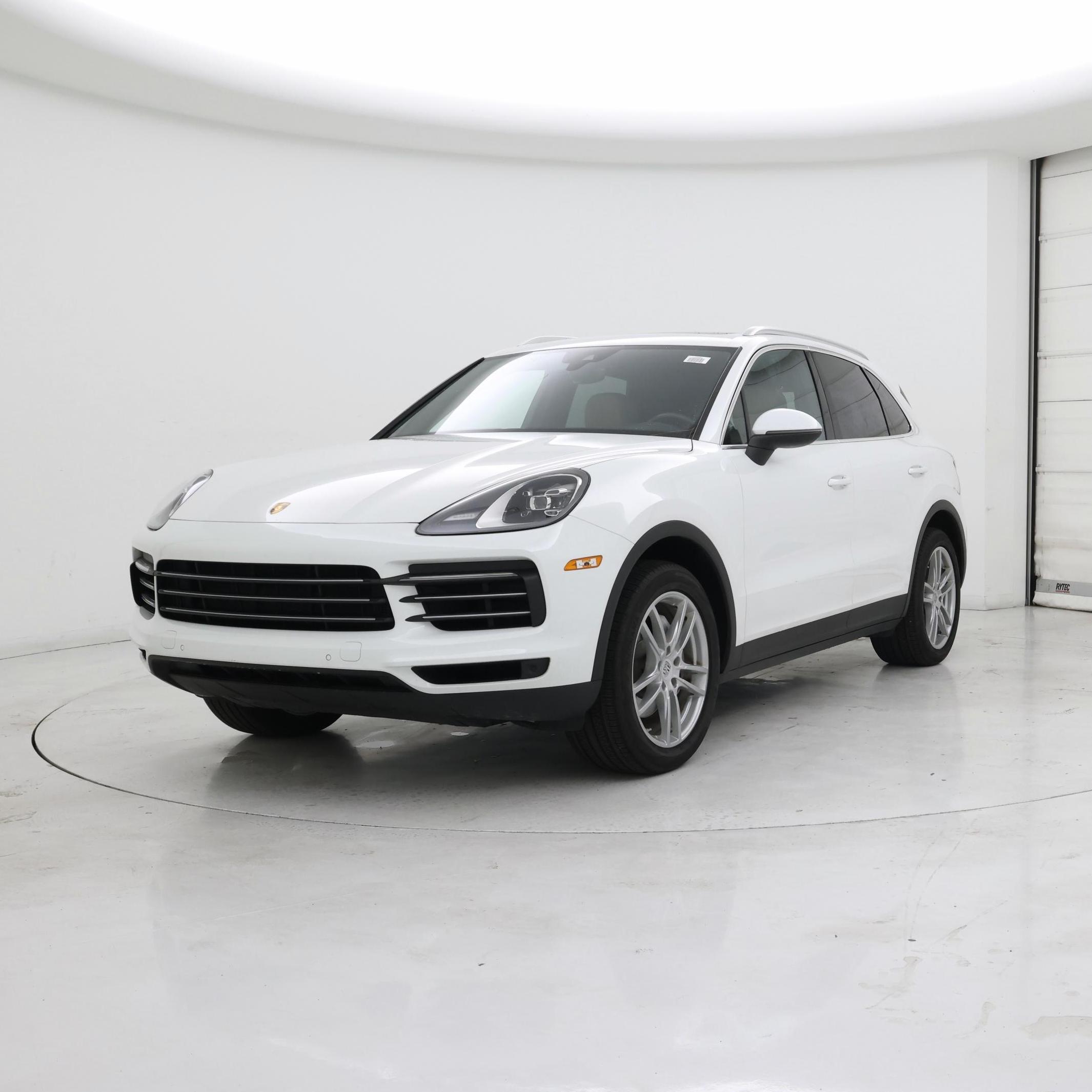 Thumbnail: 2020 Porsche Cayenne - 4