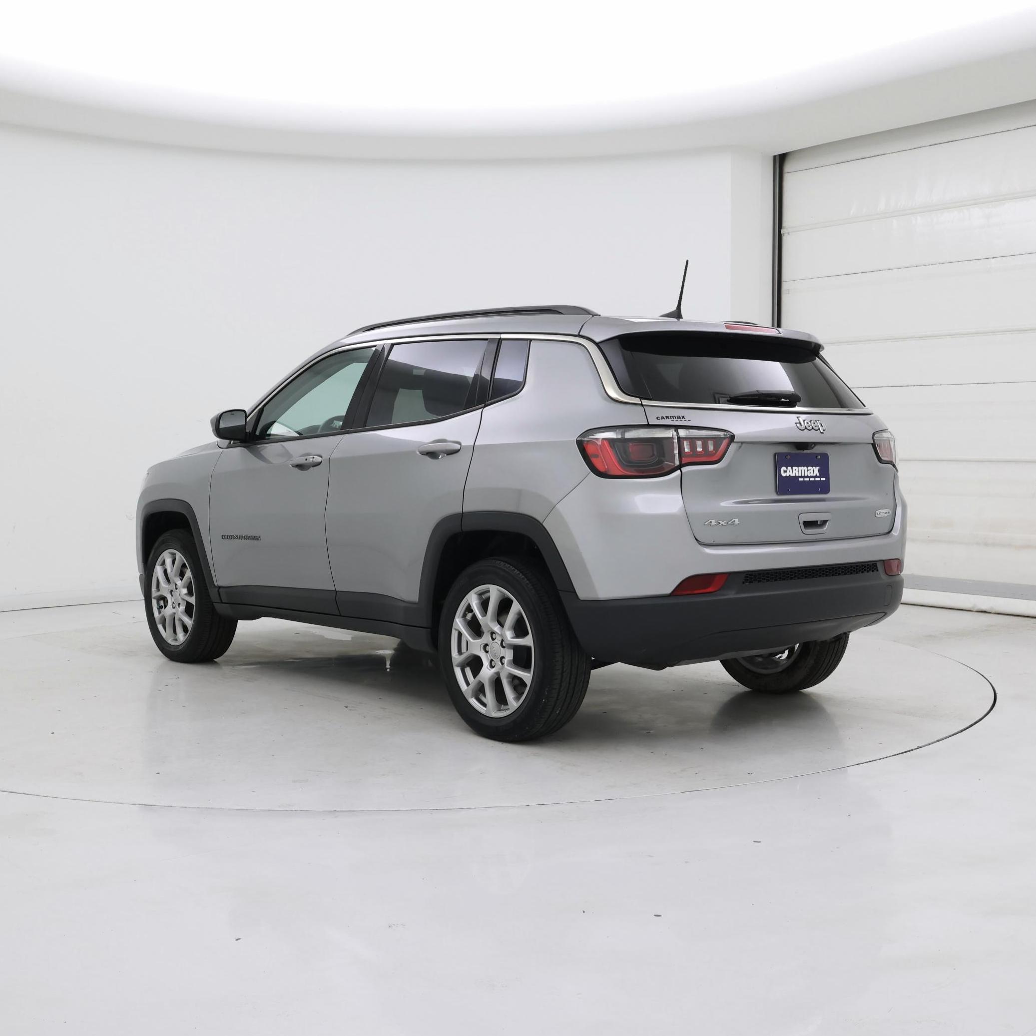 Thumbnail: 2022 Jeep Compass - 2