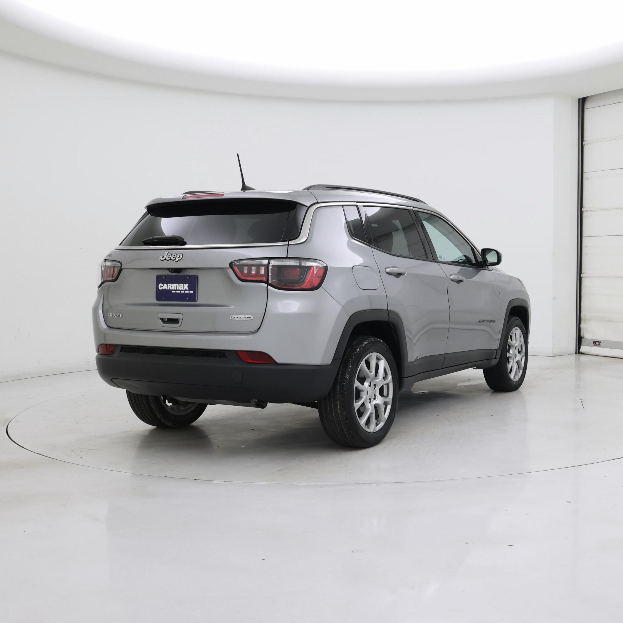 Thumbnail: 2022 Jeep Compass - 8