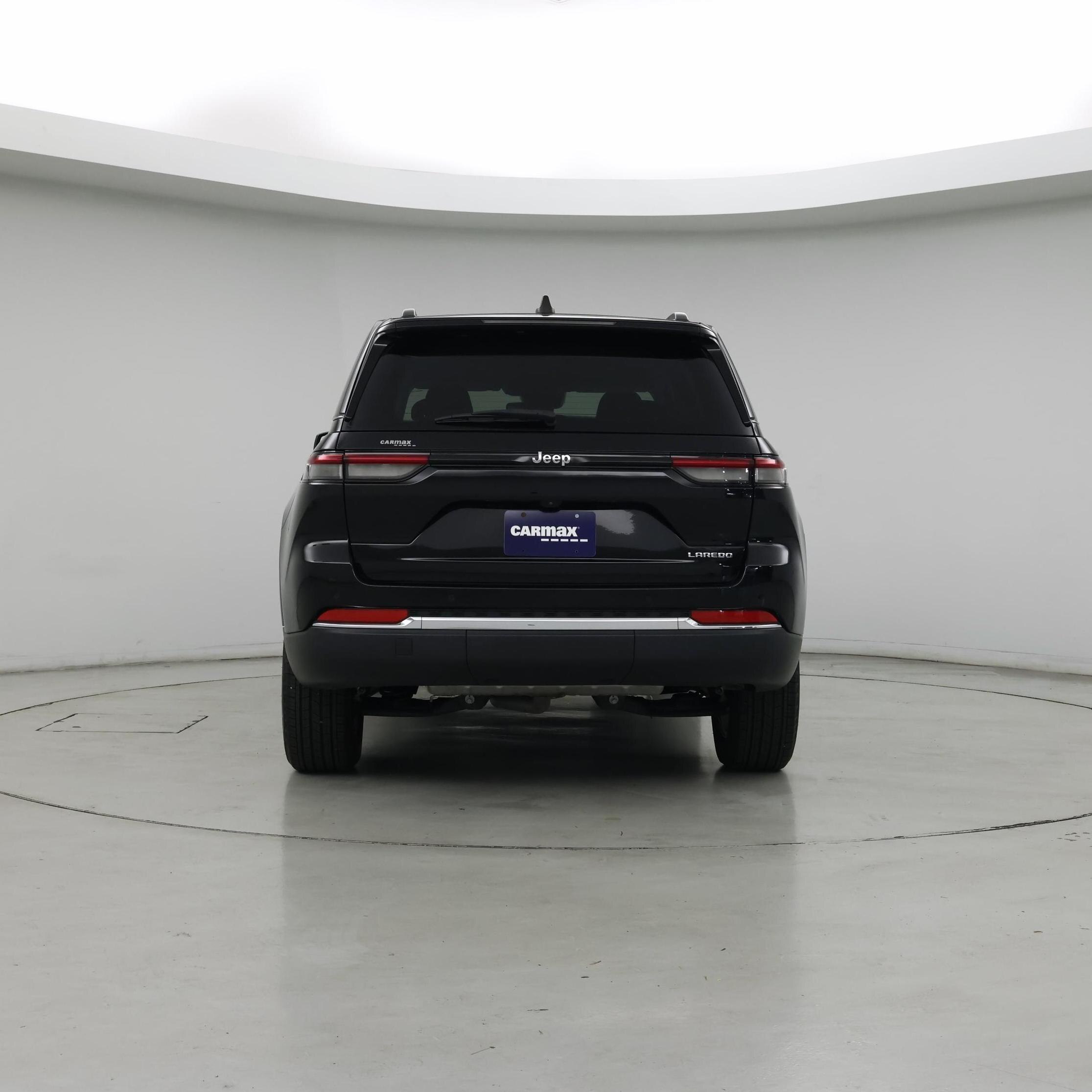 Thumbnail: 2023 Jeep Grand Cherokee - 6