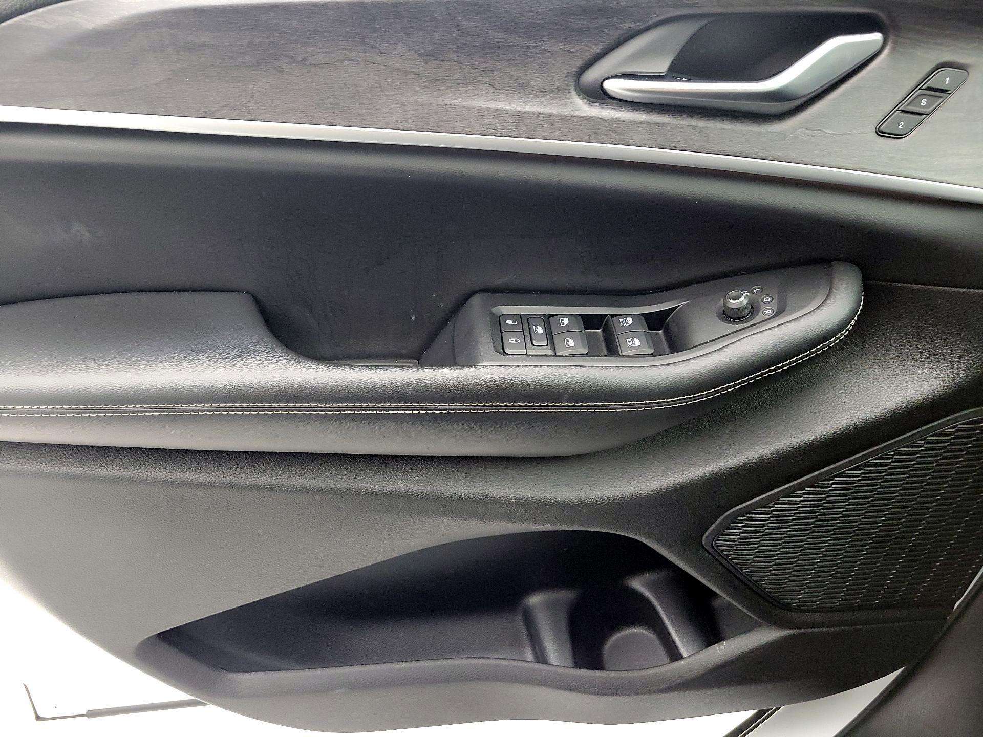 Thumbnail: 2023 Jeep Grand Cherokee L - 12