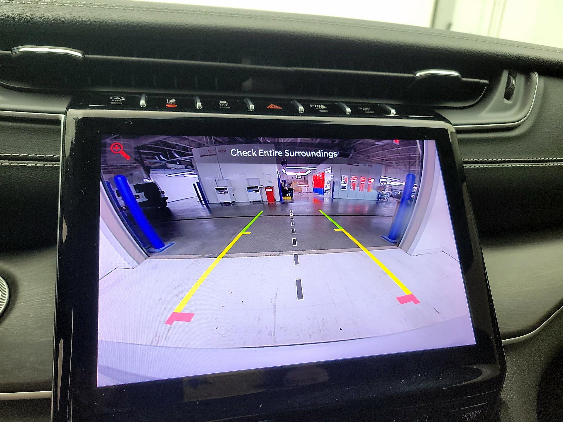 Thumbnail: 2023 Jeep Grand Cherokee L - 15