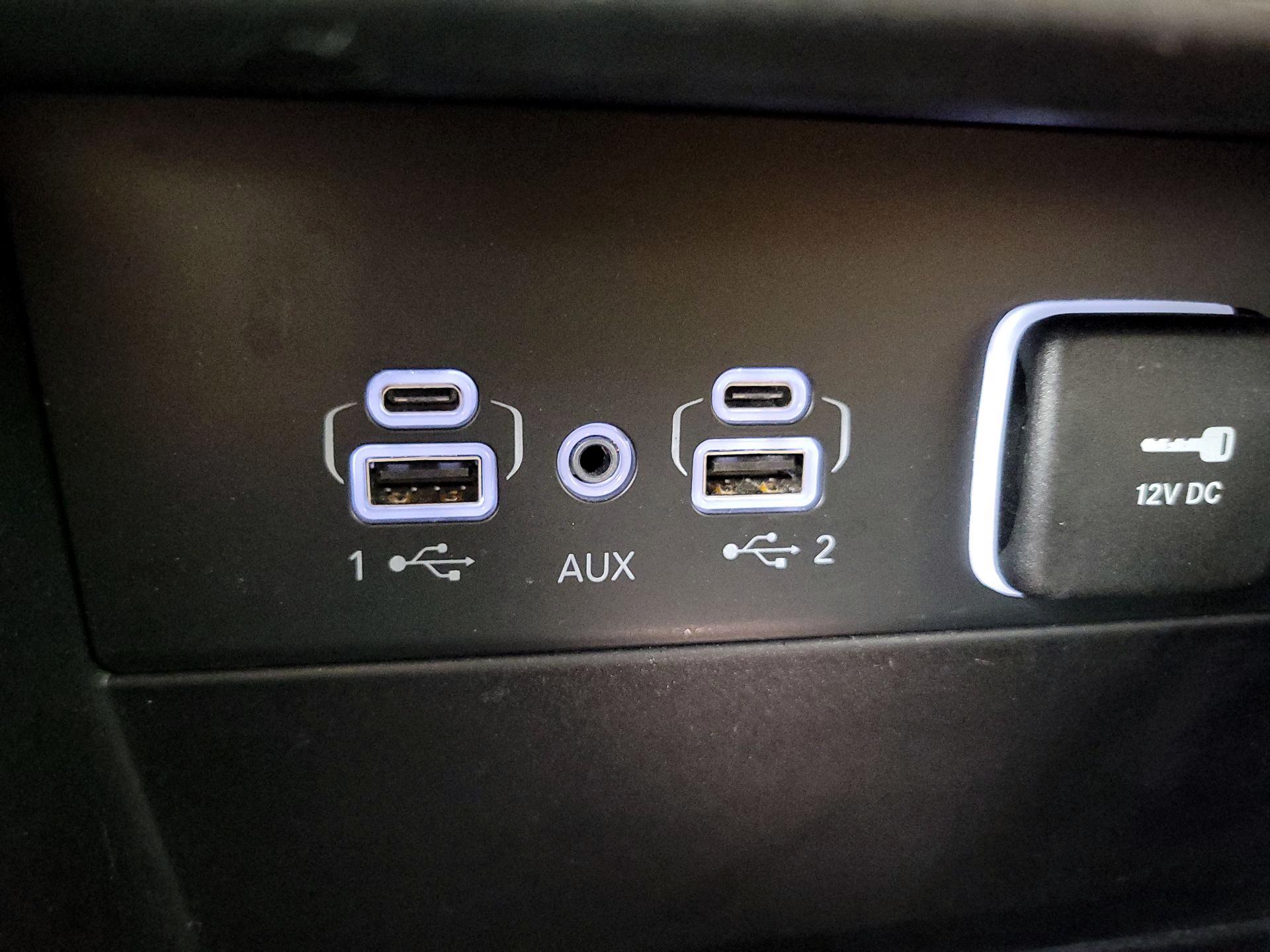 Thumbnail: 2023 Jeep Grand Cherokee L - 19