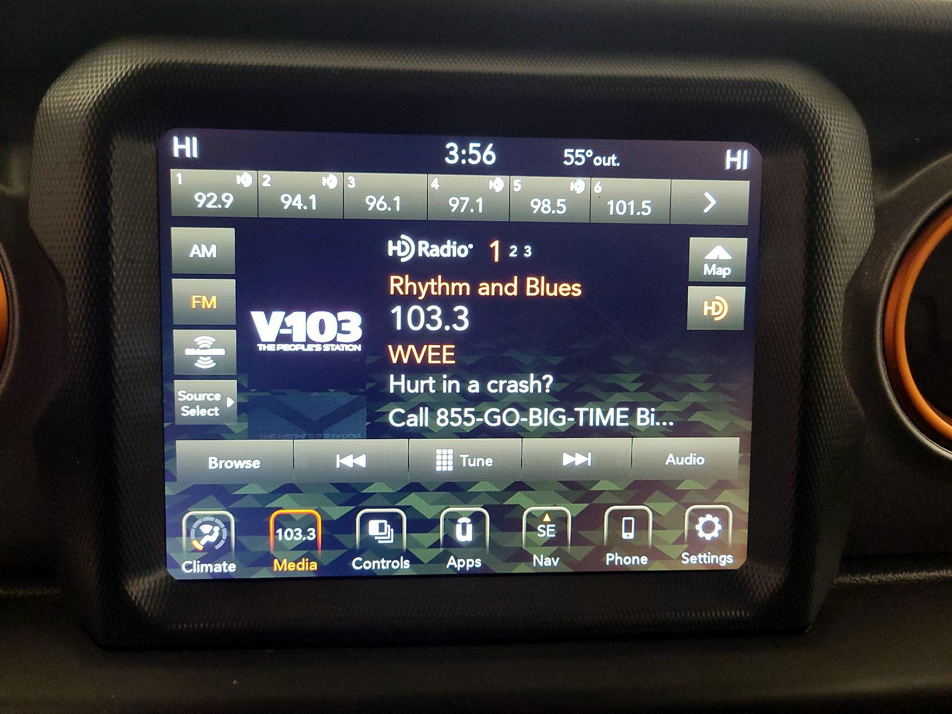 Thumbnail: 2021 Jeep Gladiator - 16