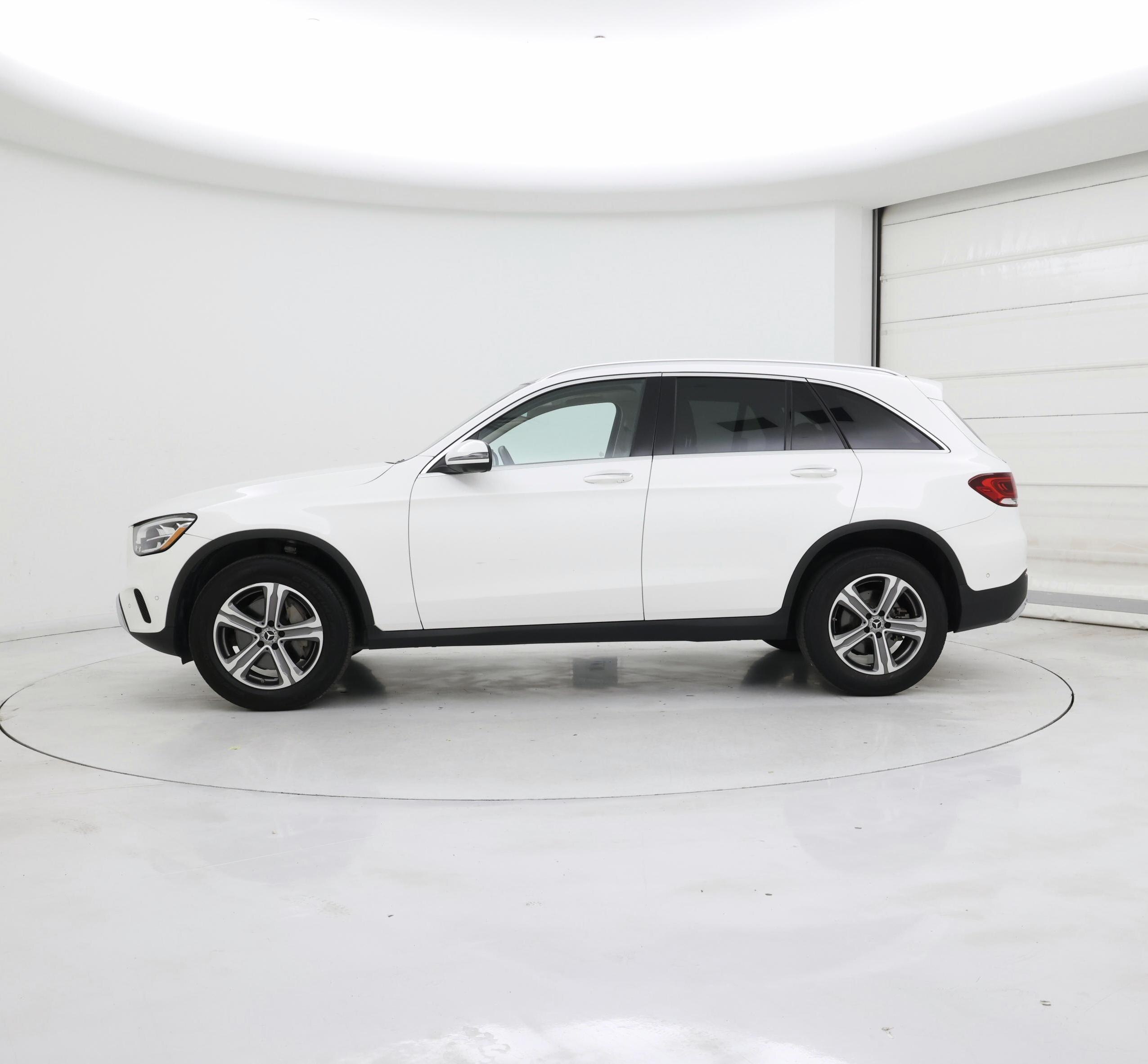 Thumbnail: 2020 Mercedes-Benz GLC - 3