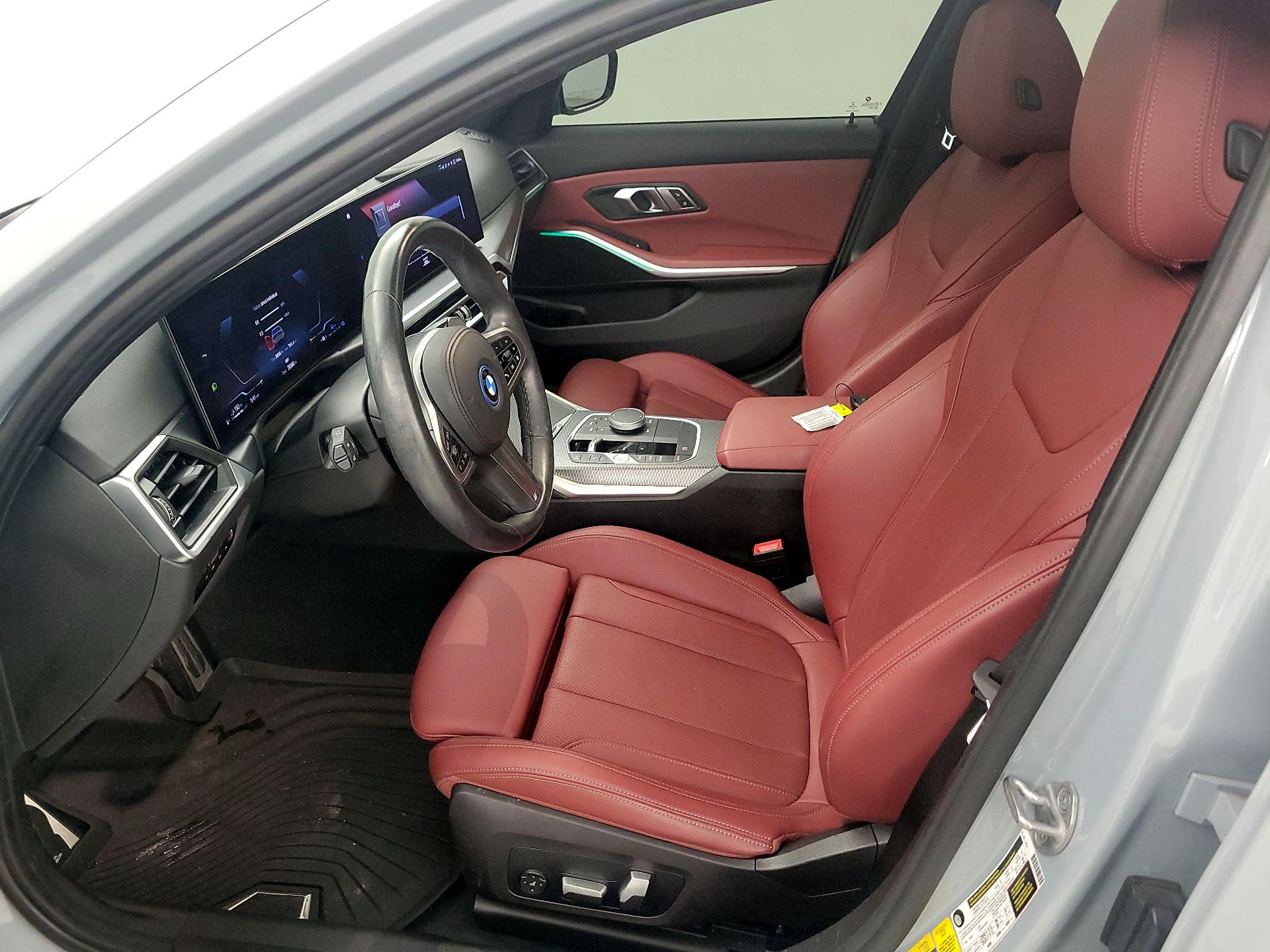 Thumbnail: 2023 BMW 3 Series - 11