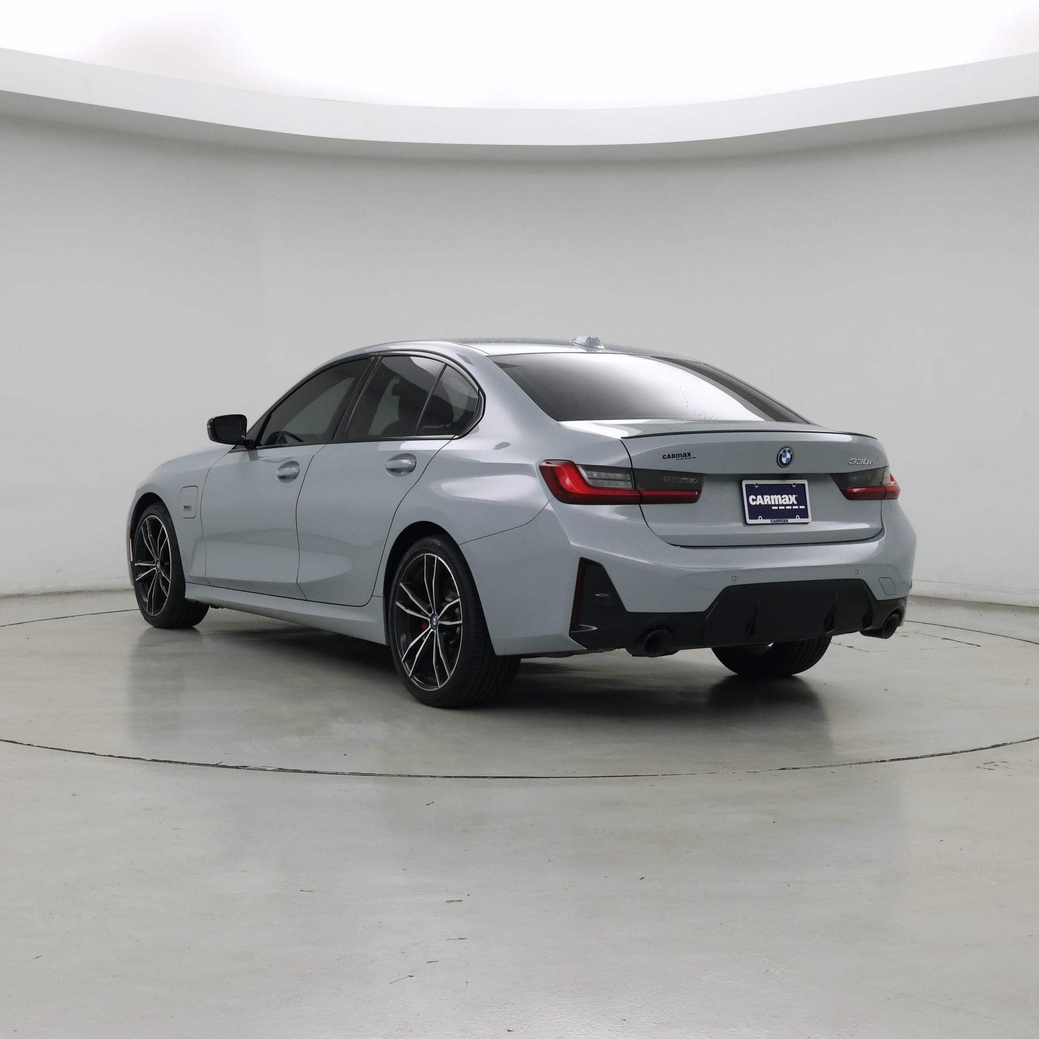 Thumbnail: 2023 BMW 3 Series - 2