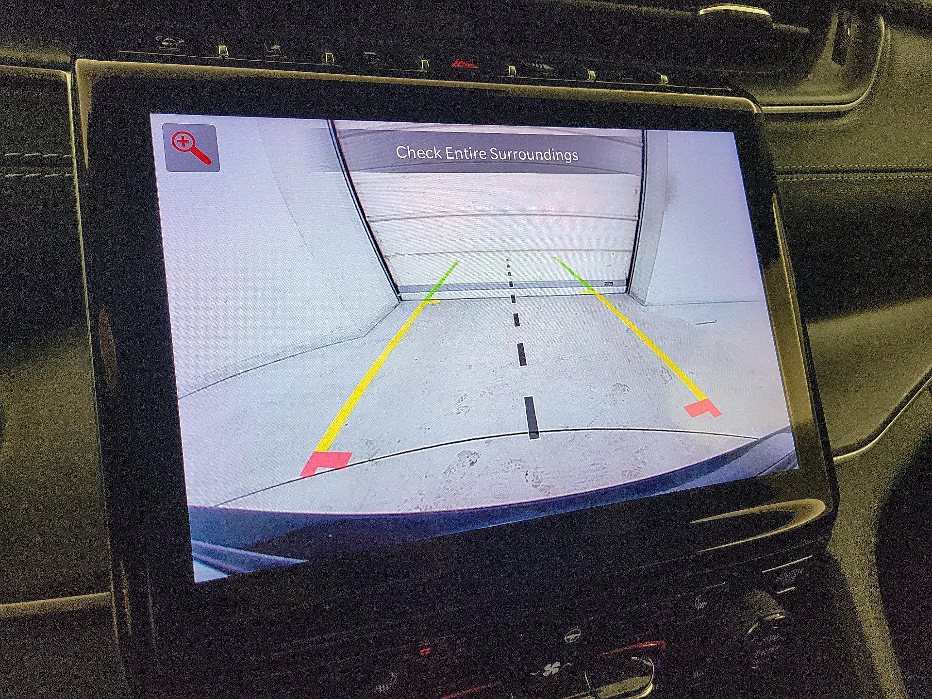 Thumbnail: 2023 Jeep Grand Cherokee - 15