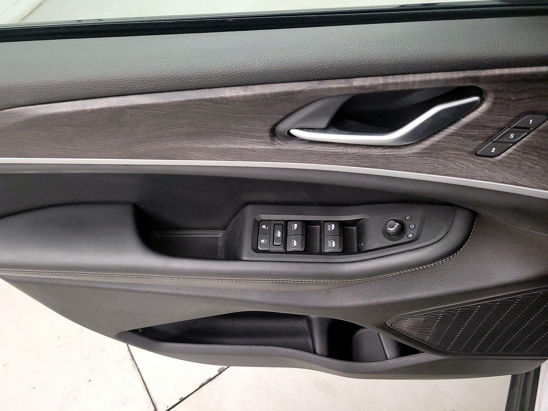 Thumbnail: 2023 Jeep Grand Cherokee - 10