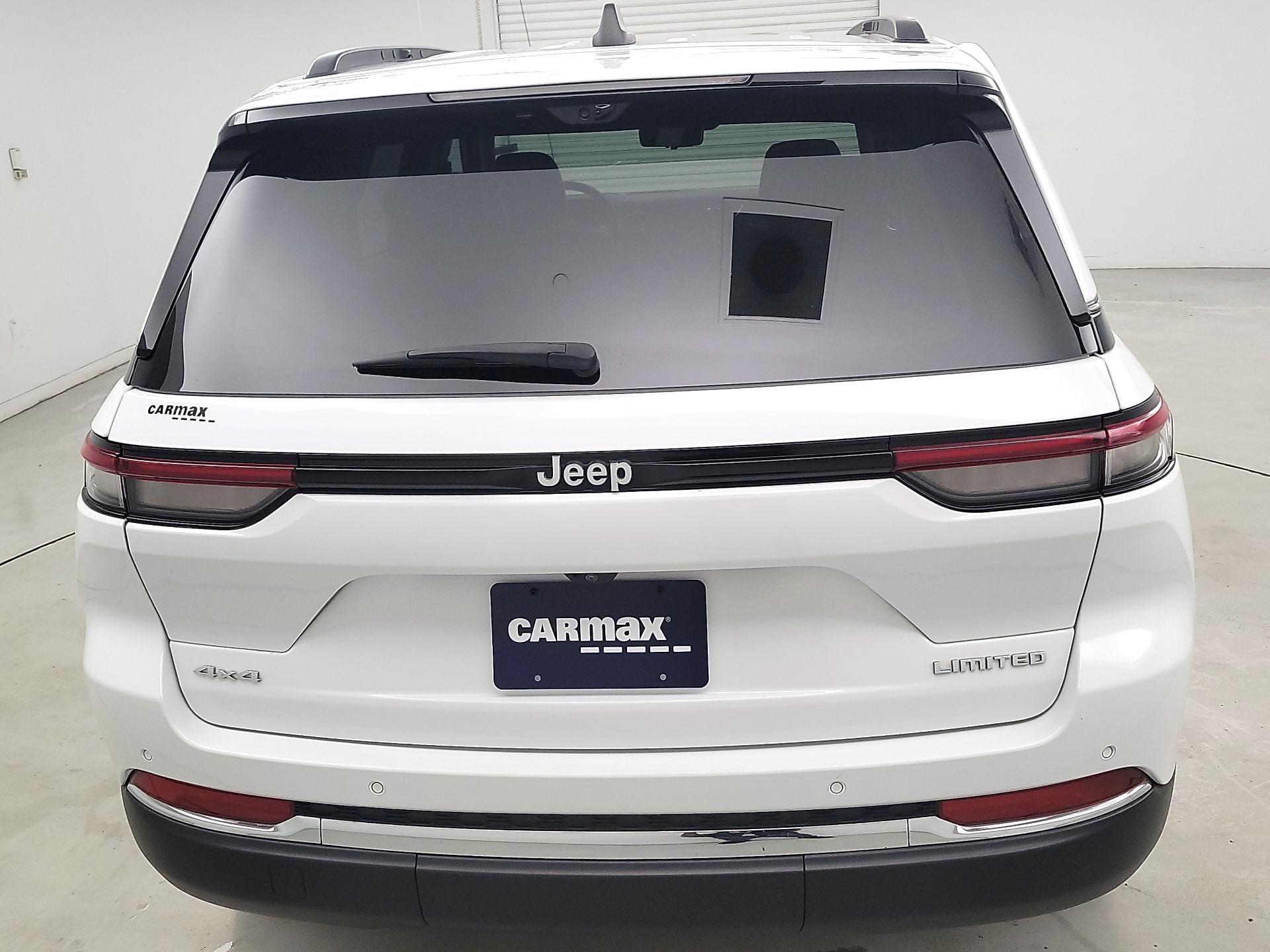 Thumbnail: 2023 Jeep Grand Cherokee - 6