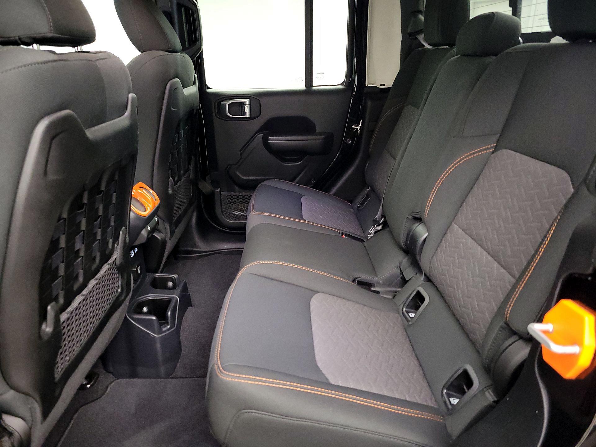 Thumbnail: 2021 Jeep Gladiator - 20