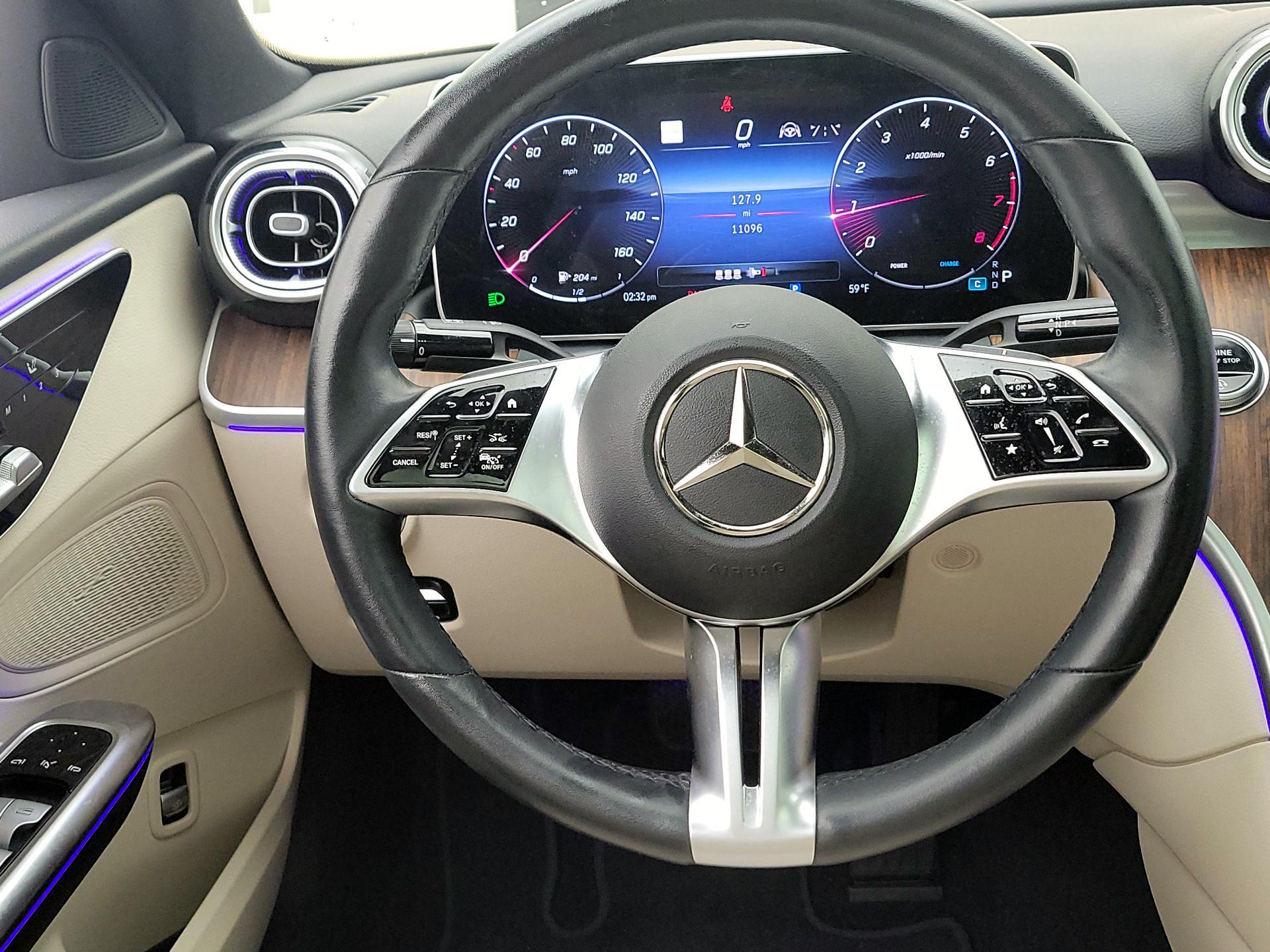 Thumbnail: 2023 Mercedes-Benz C-Class - 10