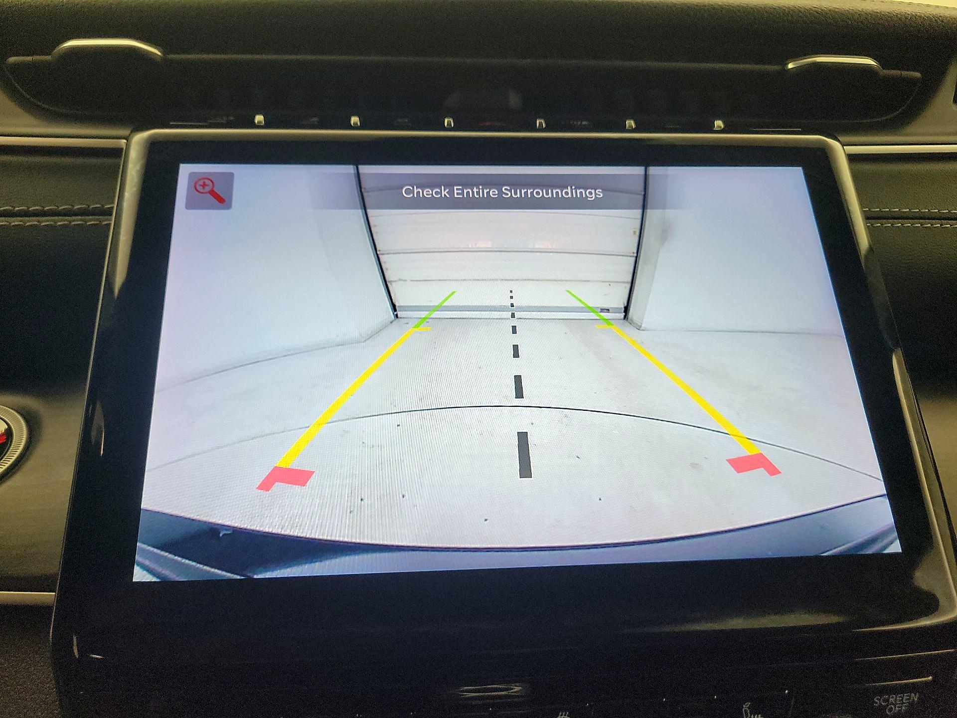 Thumbnail: 2023 Jeep Grand Cherokee - 15