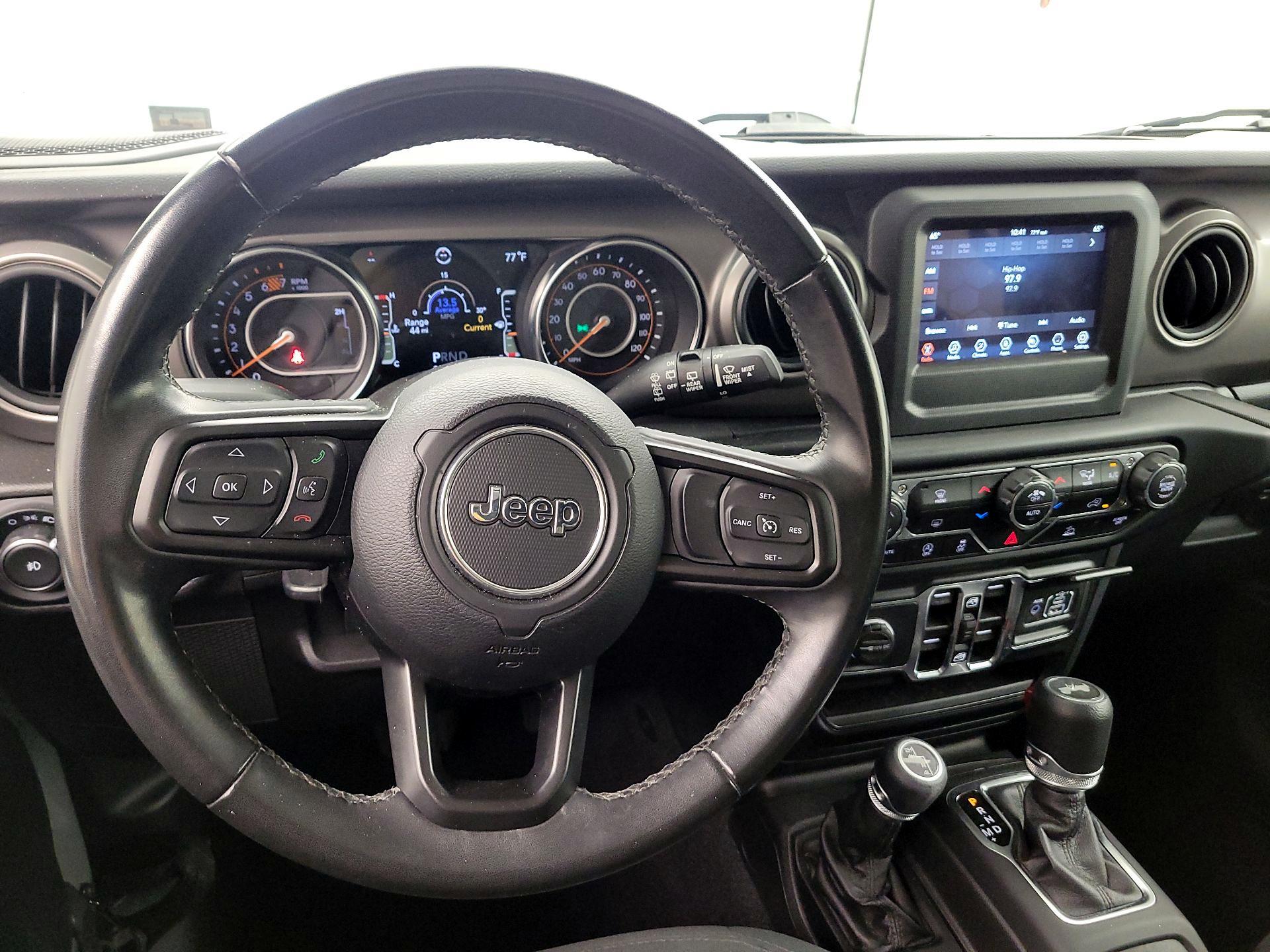 Thumbnail: 2021 Jeep Wrangler - 10