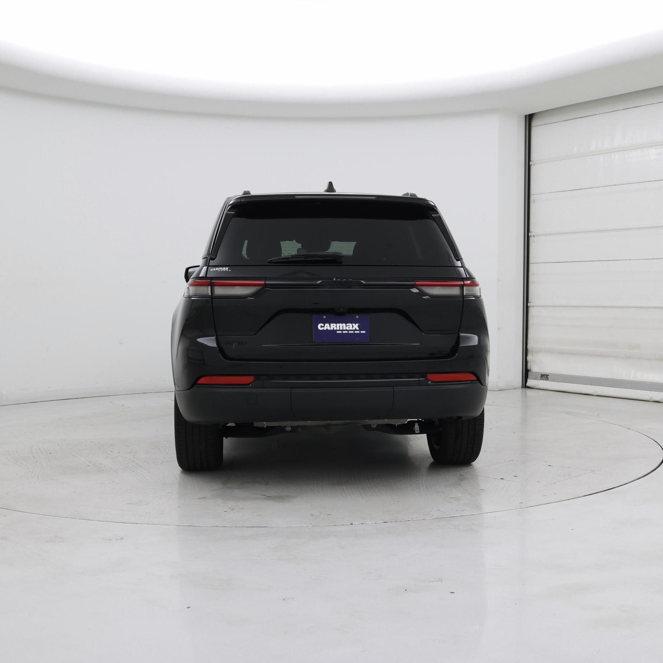 Thumbnail: 2023 Jeep Grand Cherokee - 6