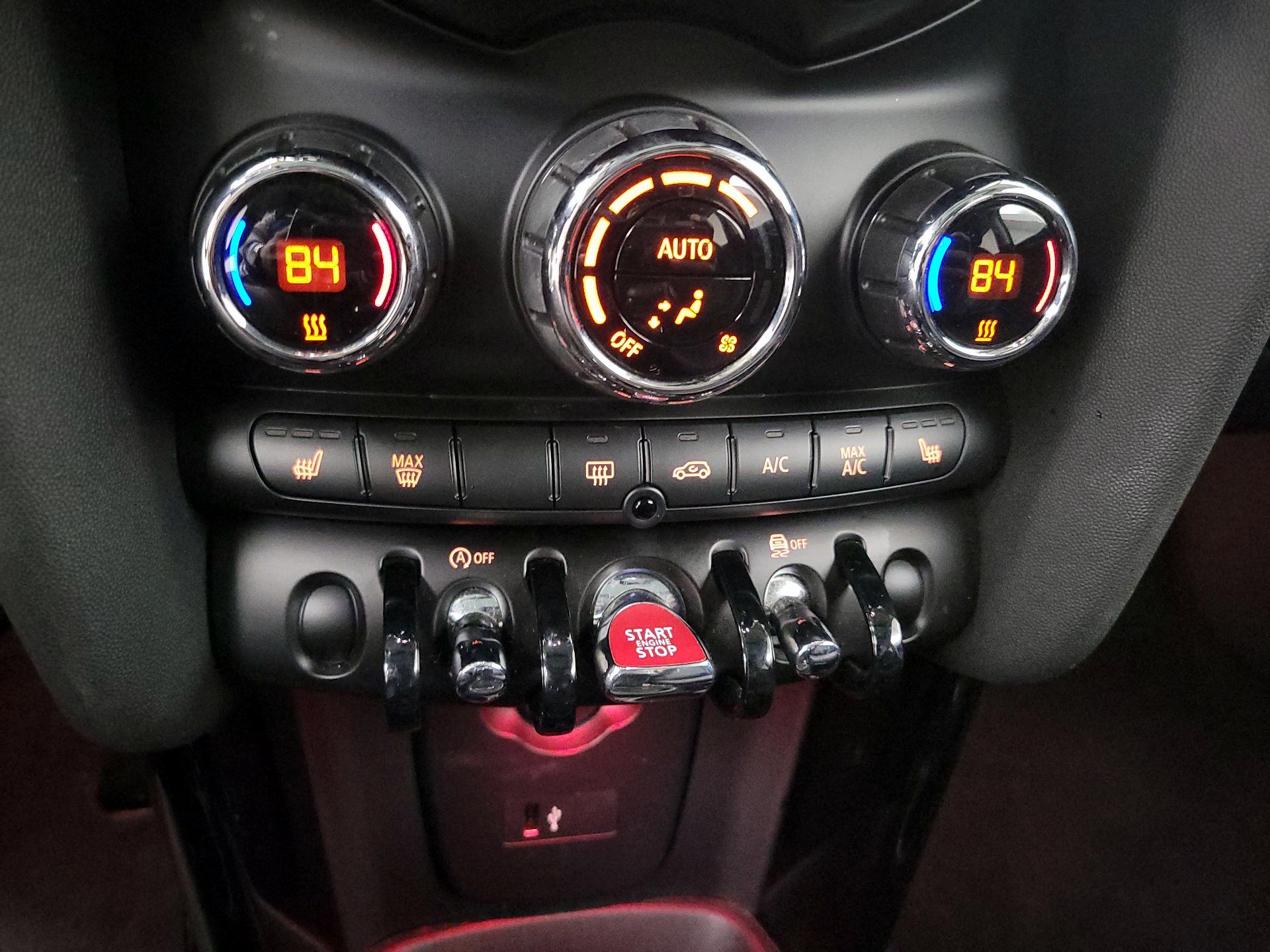 Thumbnail: 2021 MINI Cooper Hardtop - 16