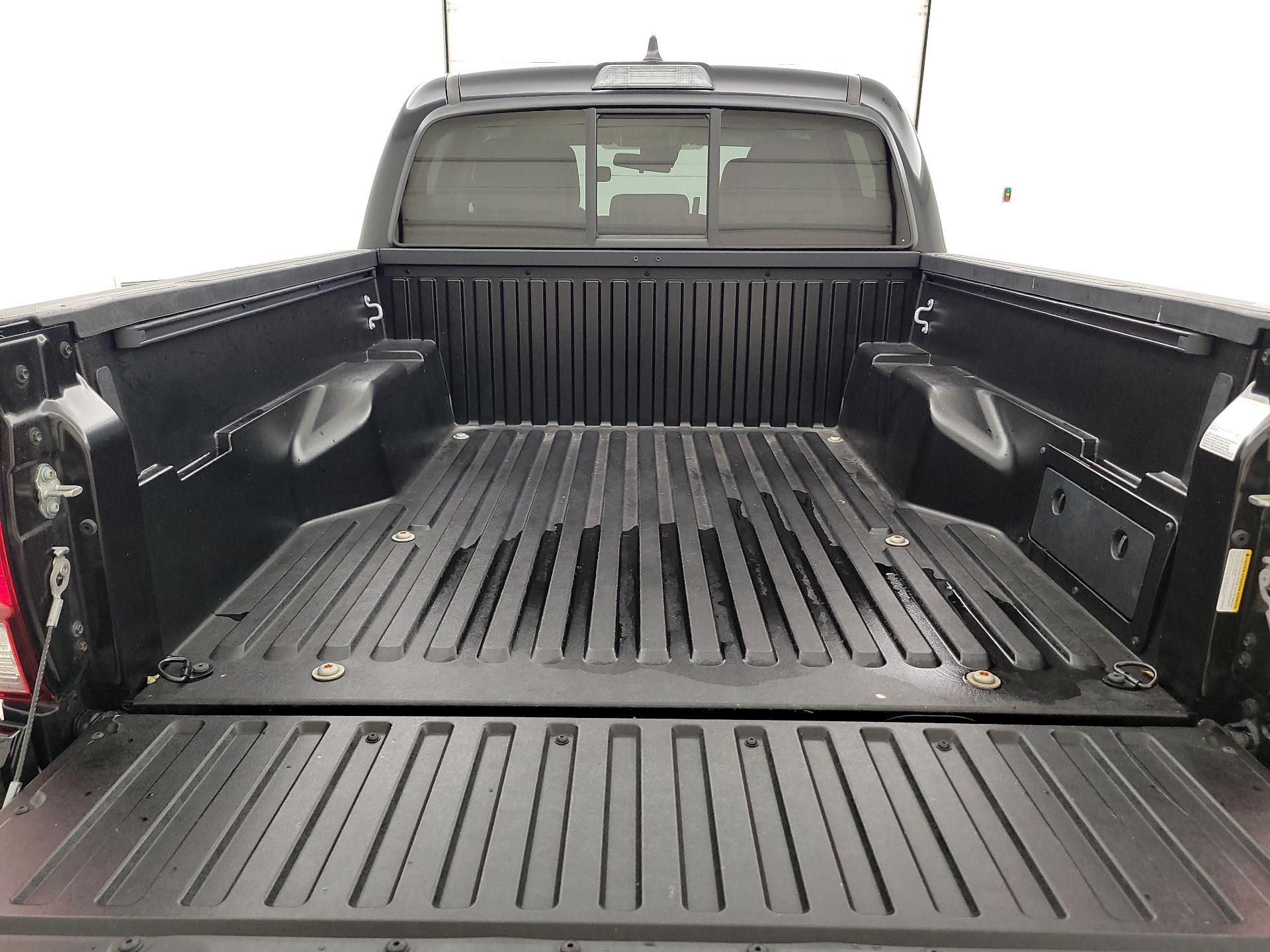 Thumbnail: 2023 Toyota Tacoma - 20