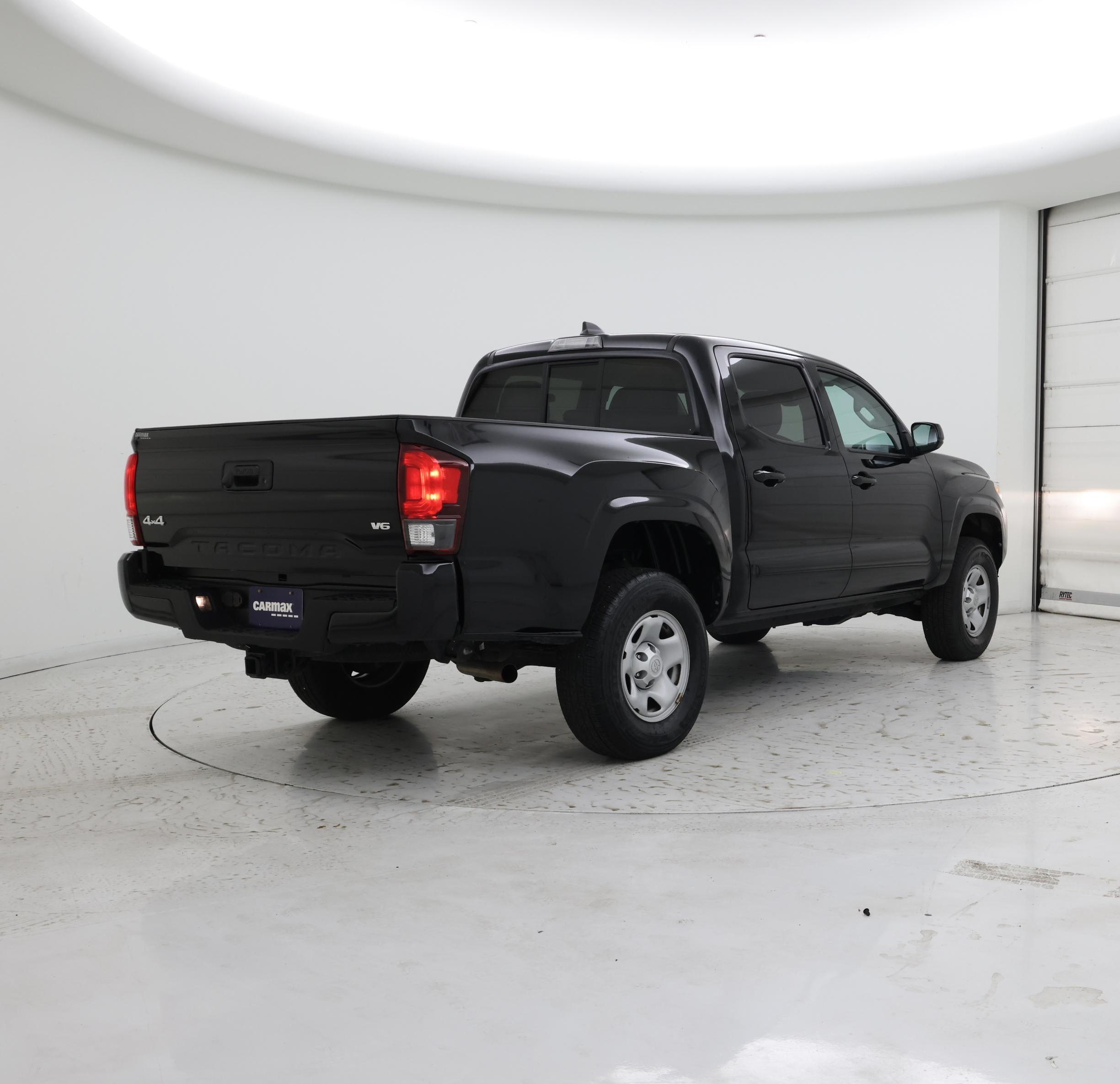 Thumbnail: 2023 Toyota Tacoma - 8