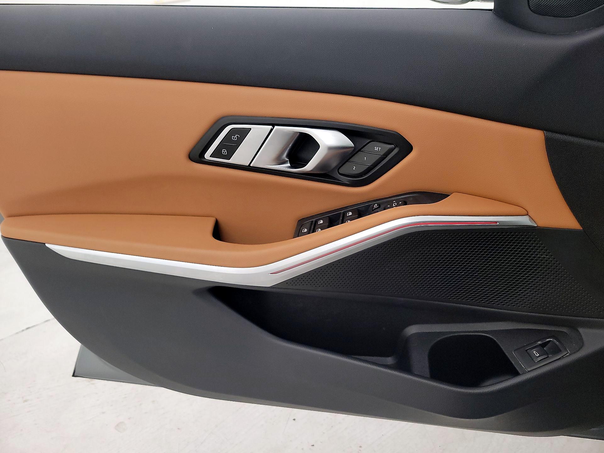 Thumbnail: 2023 BMW 3 Series - 12