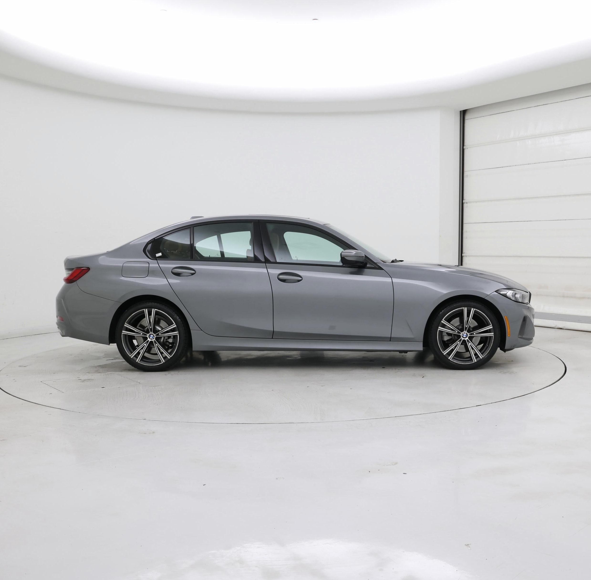 Thumbnail: 2023 BMW 3 Series - 7