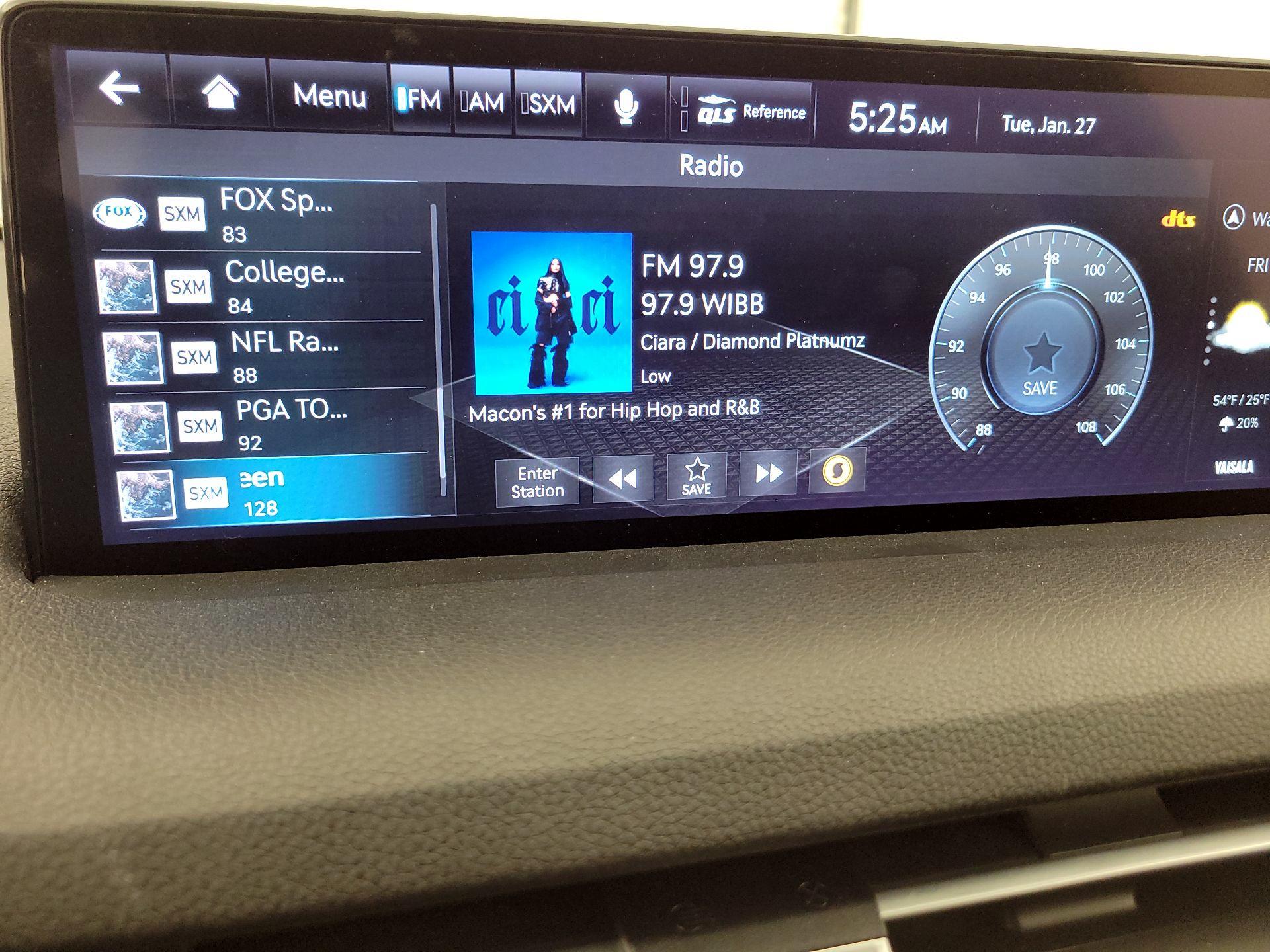 Thumbnail: 2023 Genesis GV70 - 16