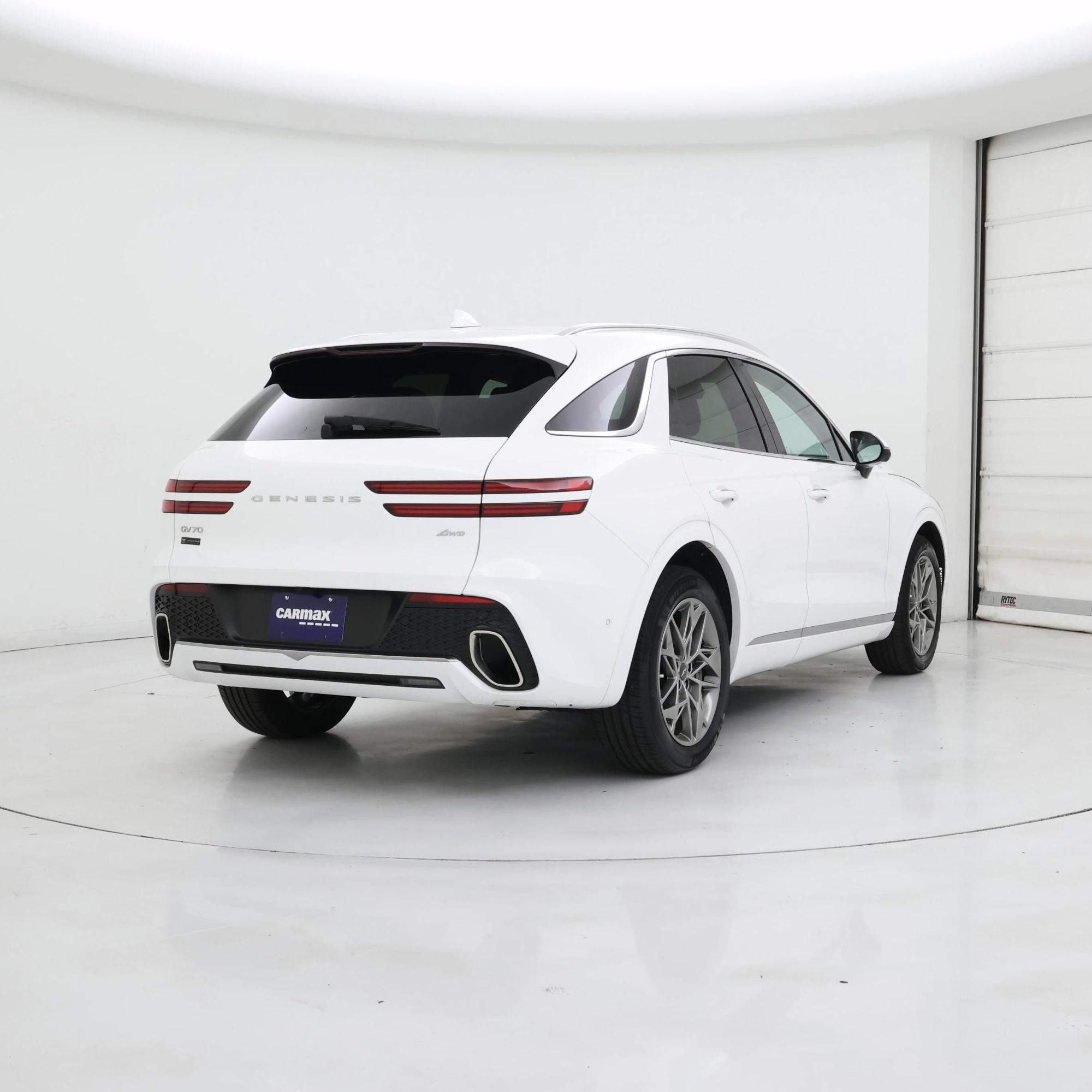 Thumbnail: 2023 Genesis GV70 - 8