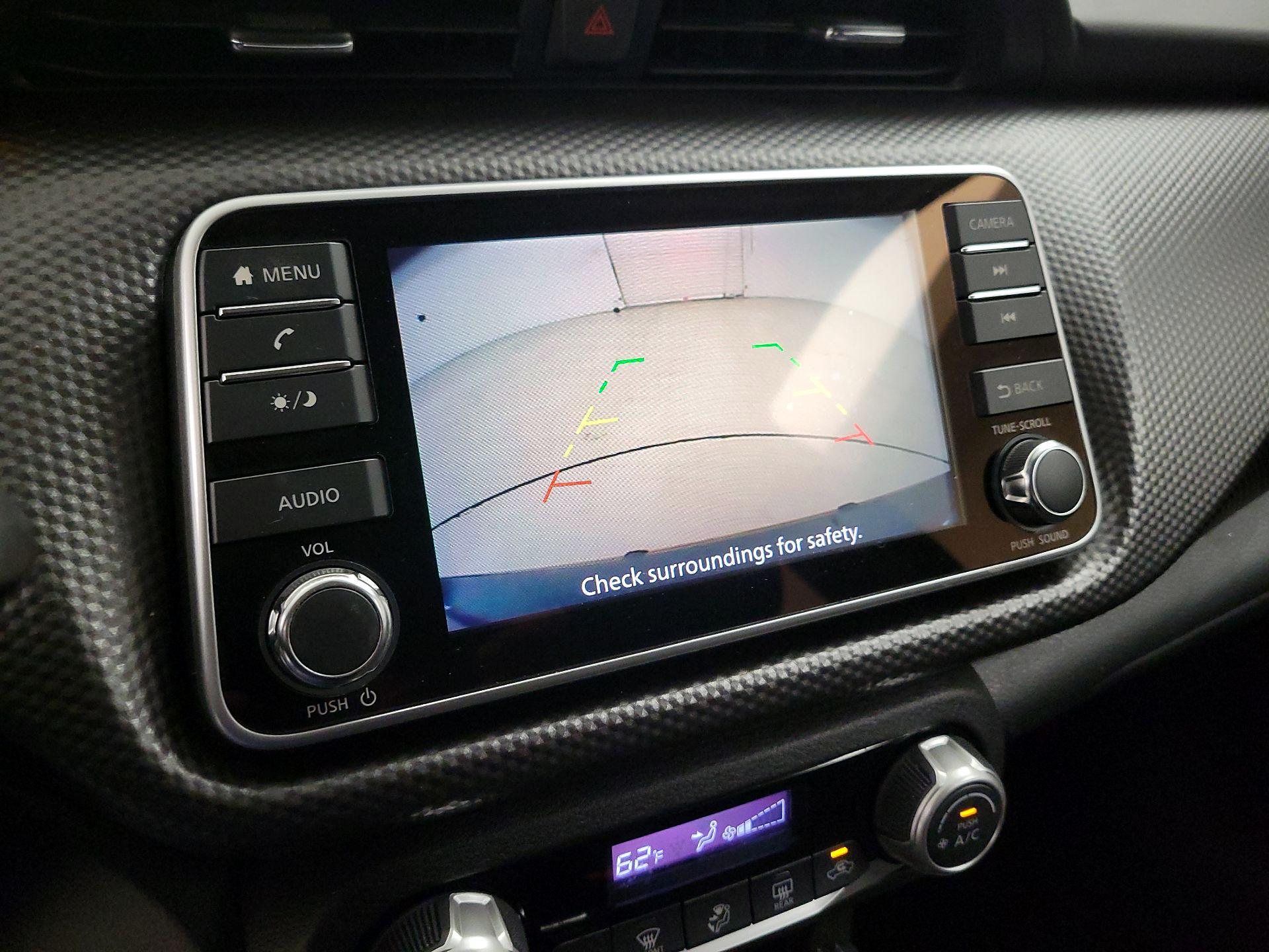 Thumbnail: 2020 Nissan Kicks - 14