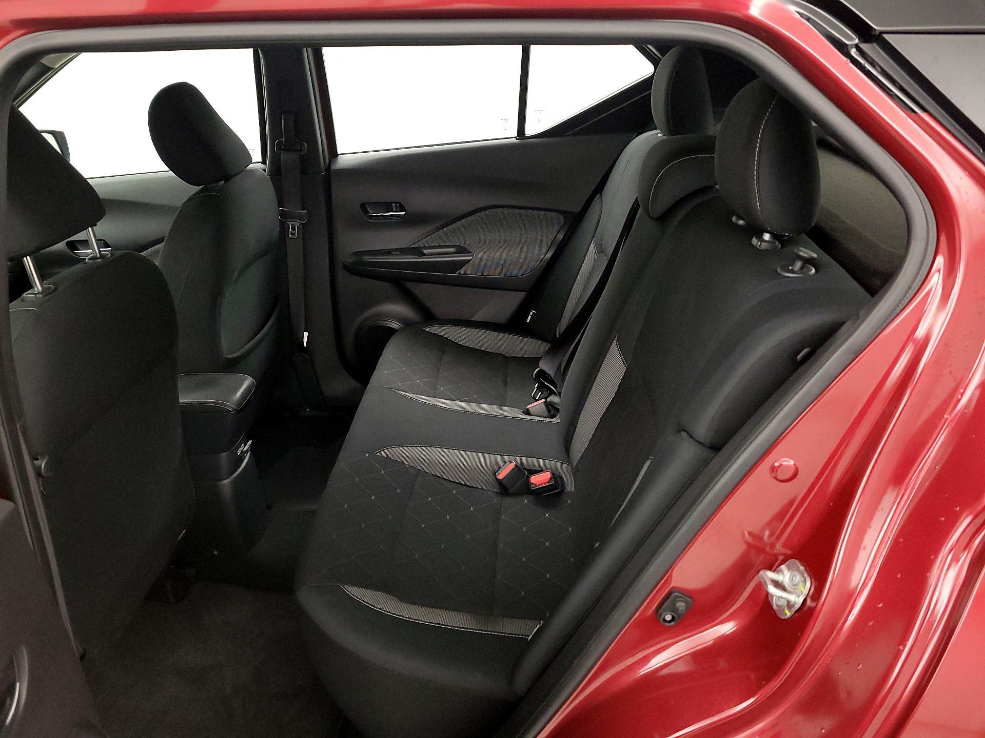 Thumbnail: 2020 Nissan Kicks - 19