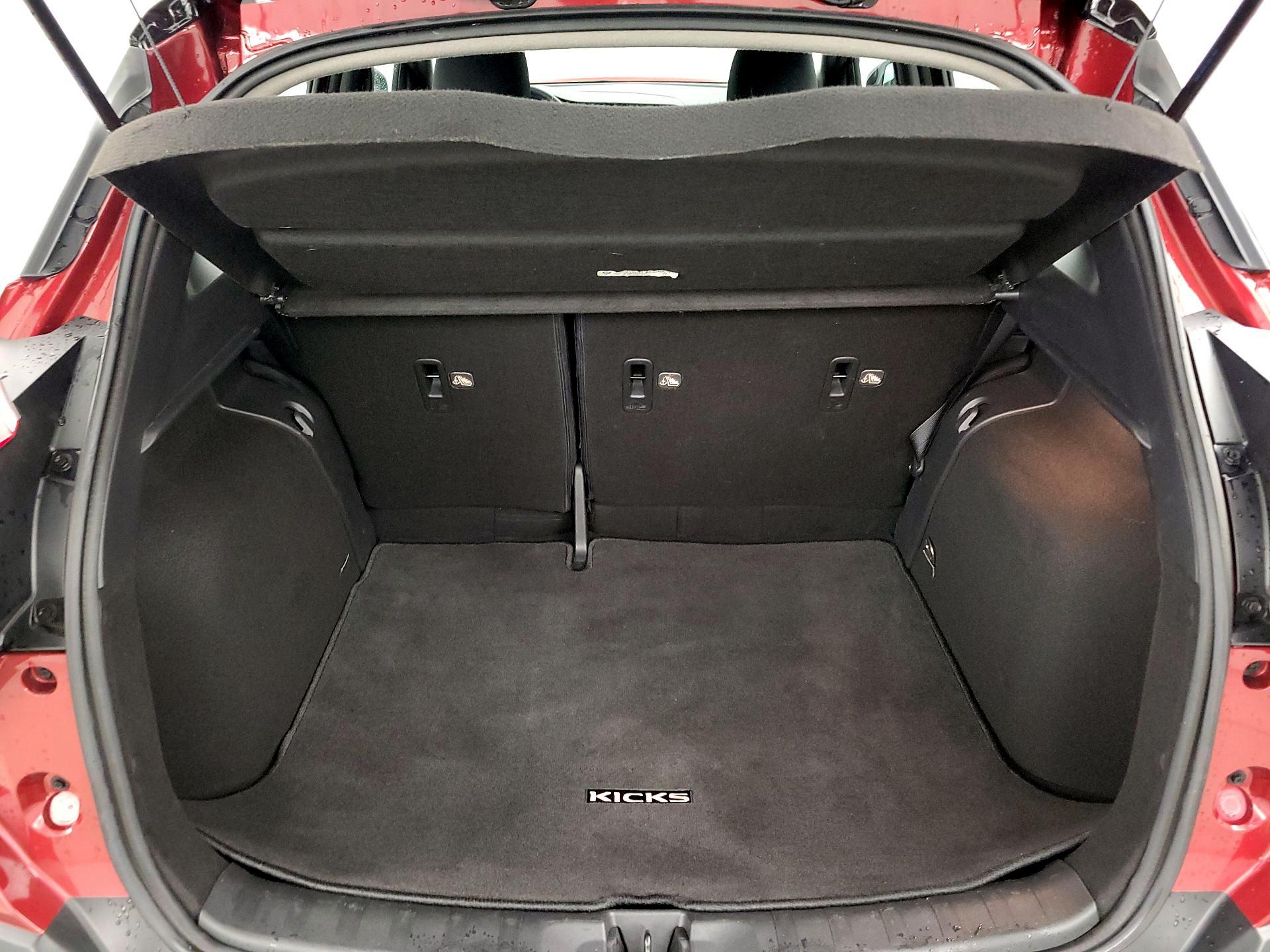 Thumbnail: 2020 Nissan Kicks - 20