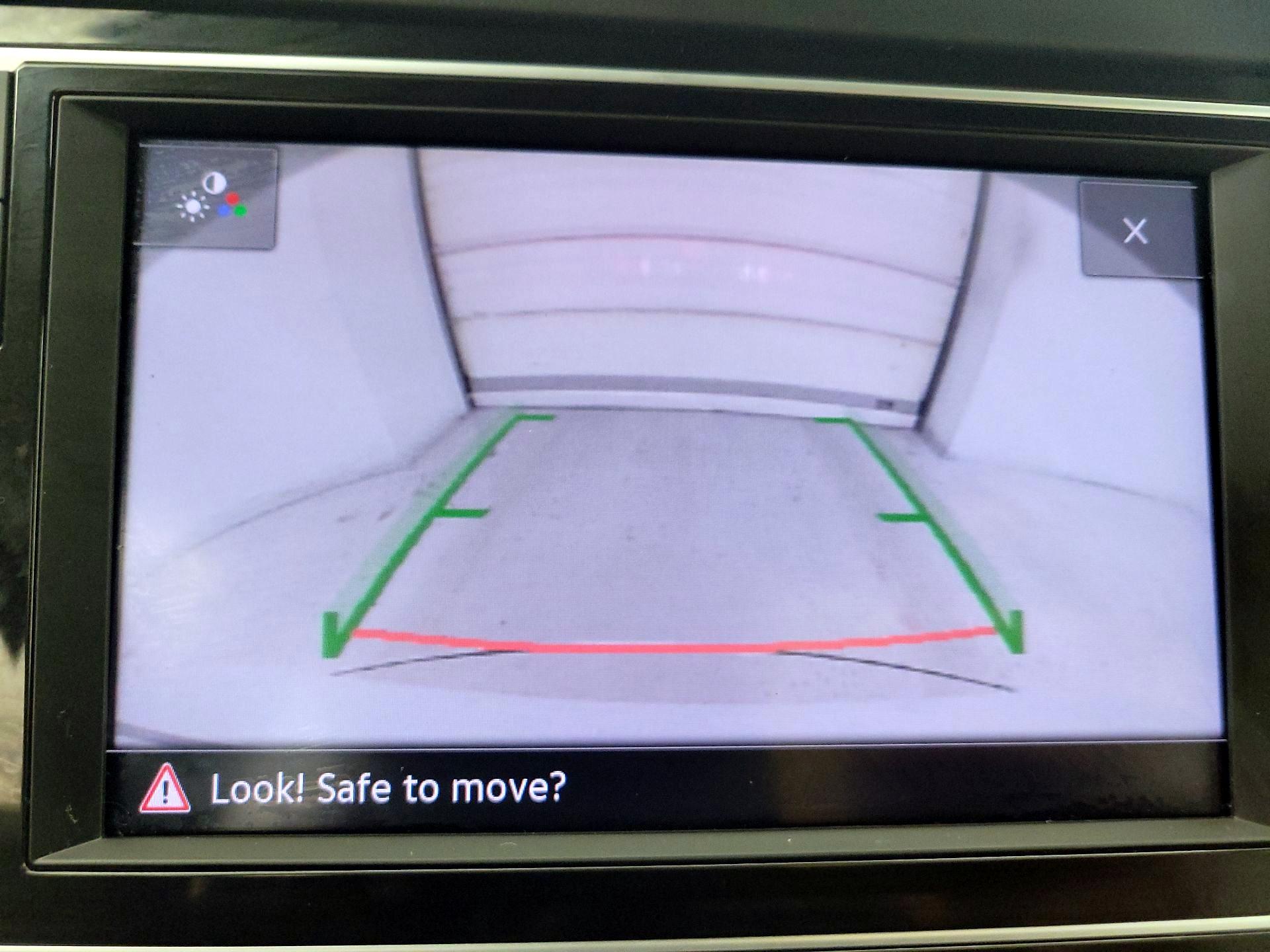 Thumbnail: 2021 Volkswagen Jetta - 14