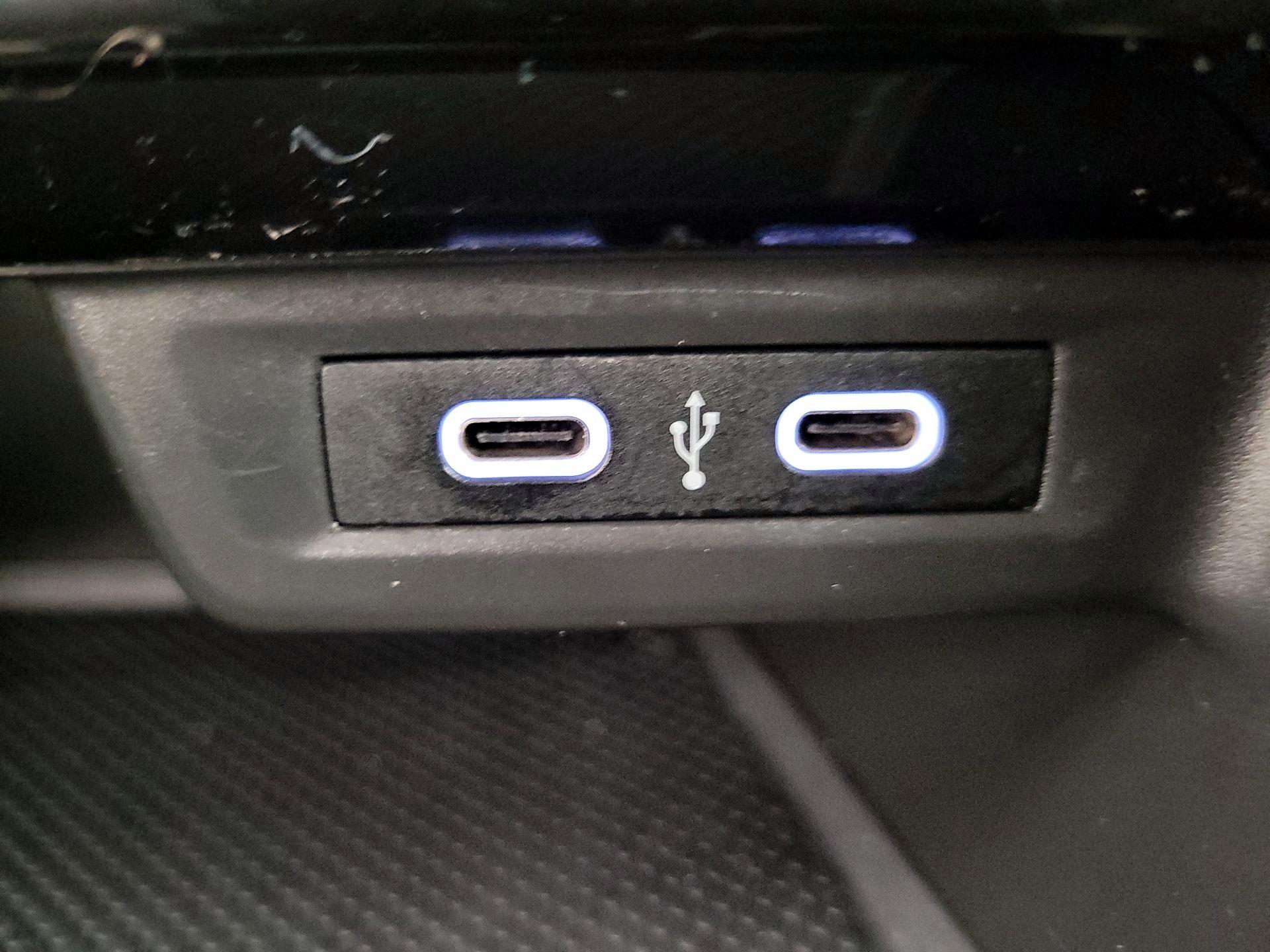 Thumbnail: 2021 Volkswagen Jetta - 18