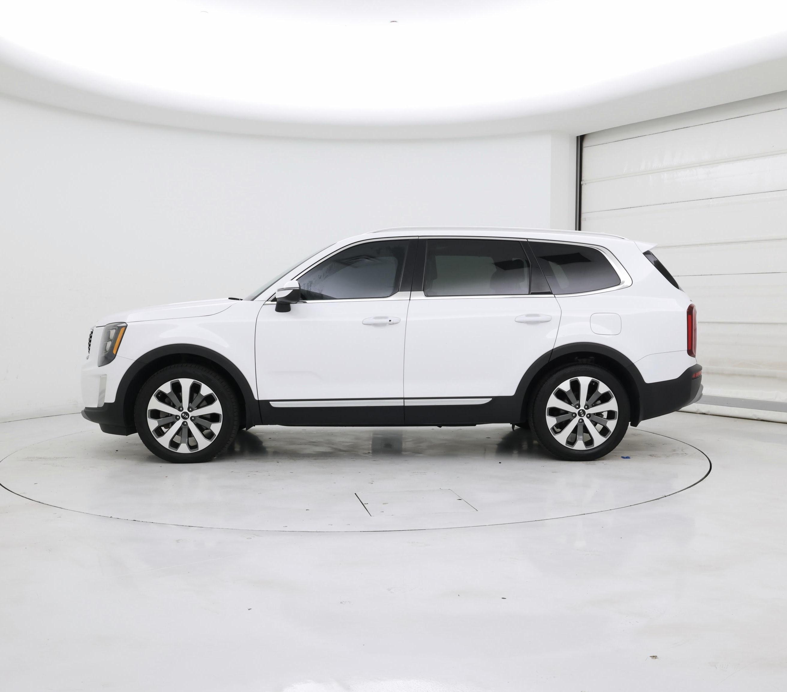 Thumbnail: 2021 Kia Telluride - 3